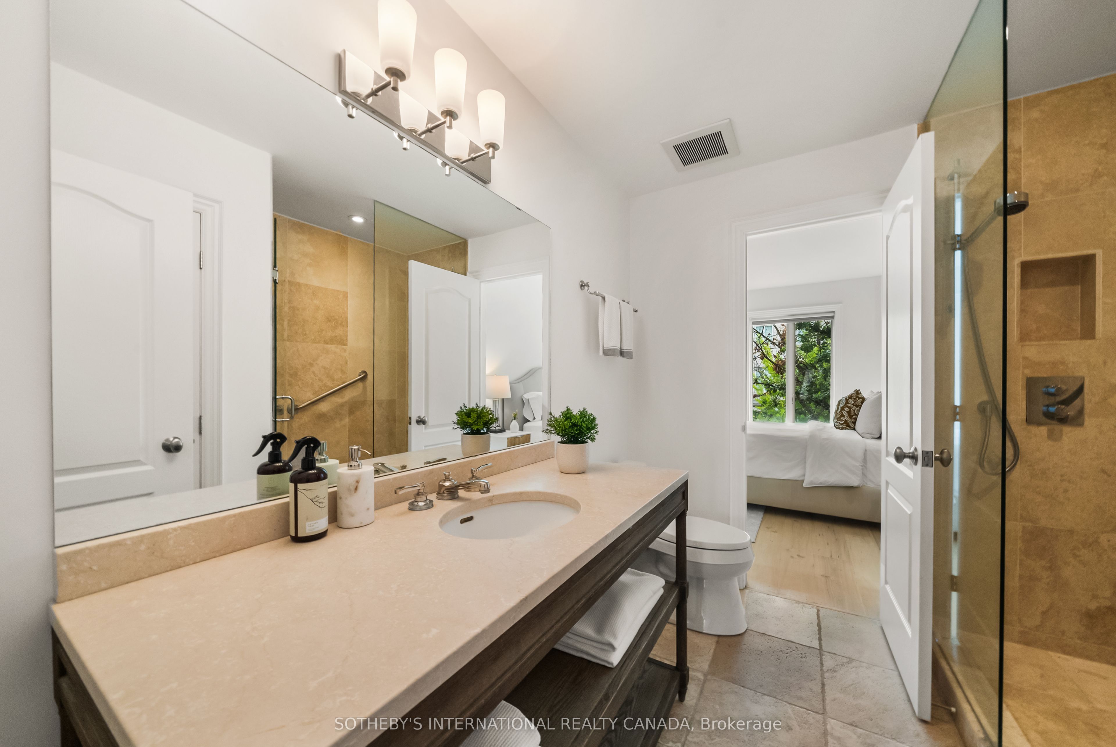 213 Walmer Road Property Photo 23