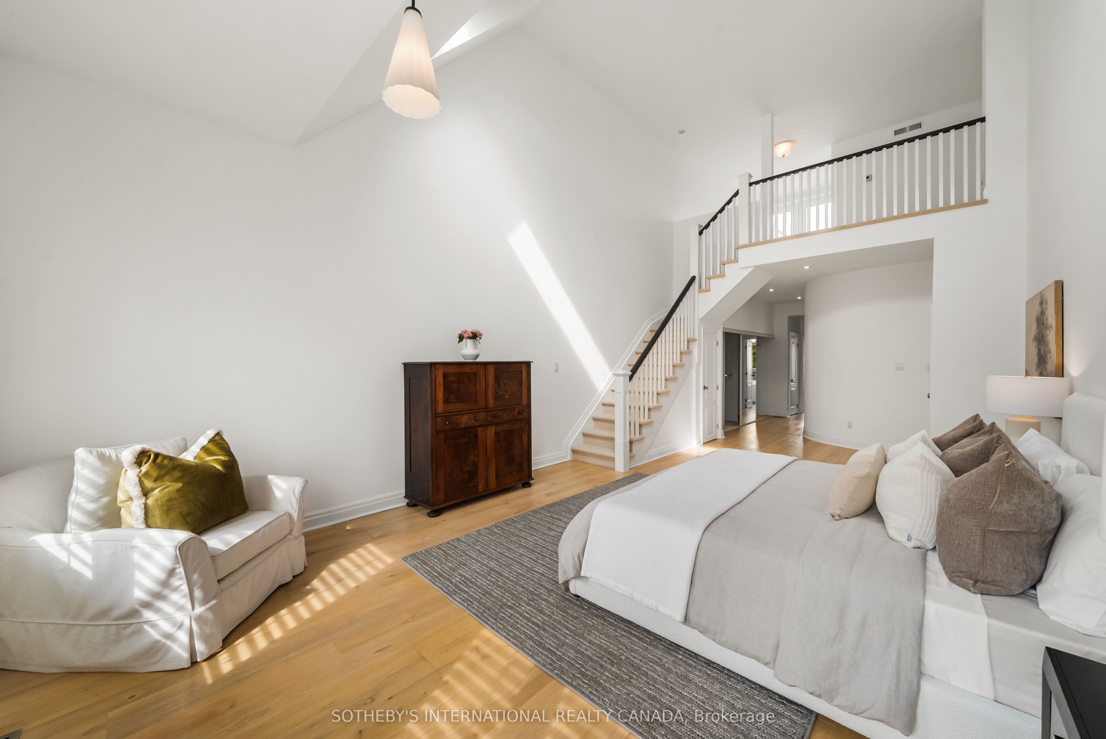 213 Walmer Road Property Photo 29