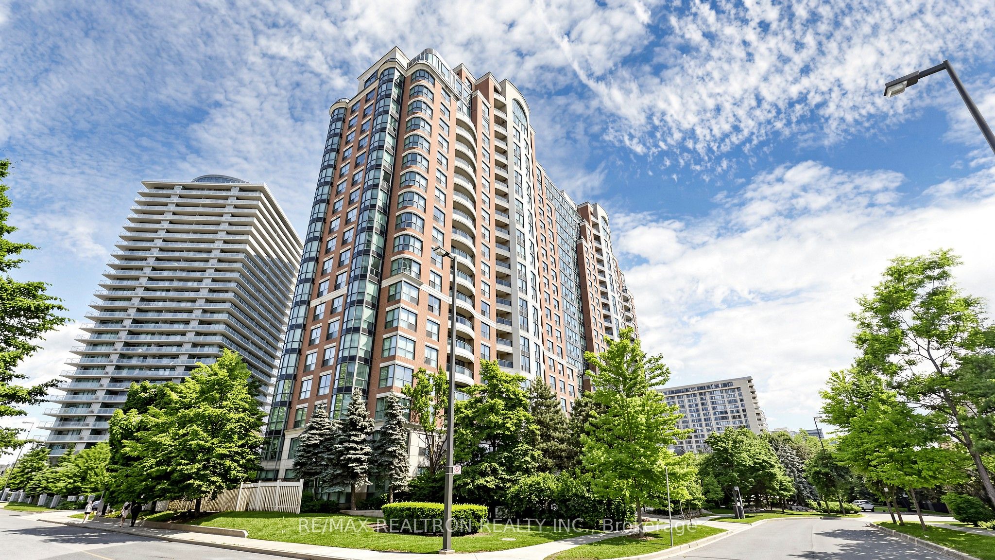 23 Lorraine Drive 502