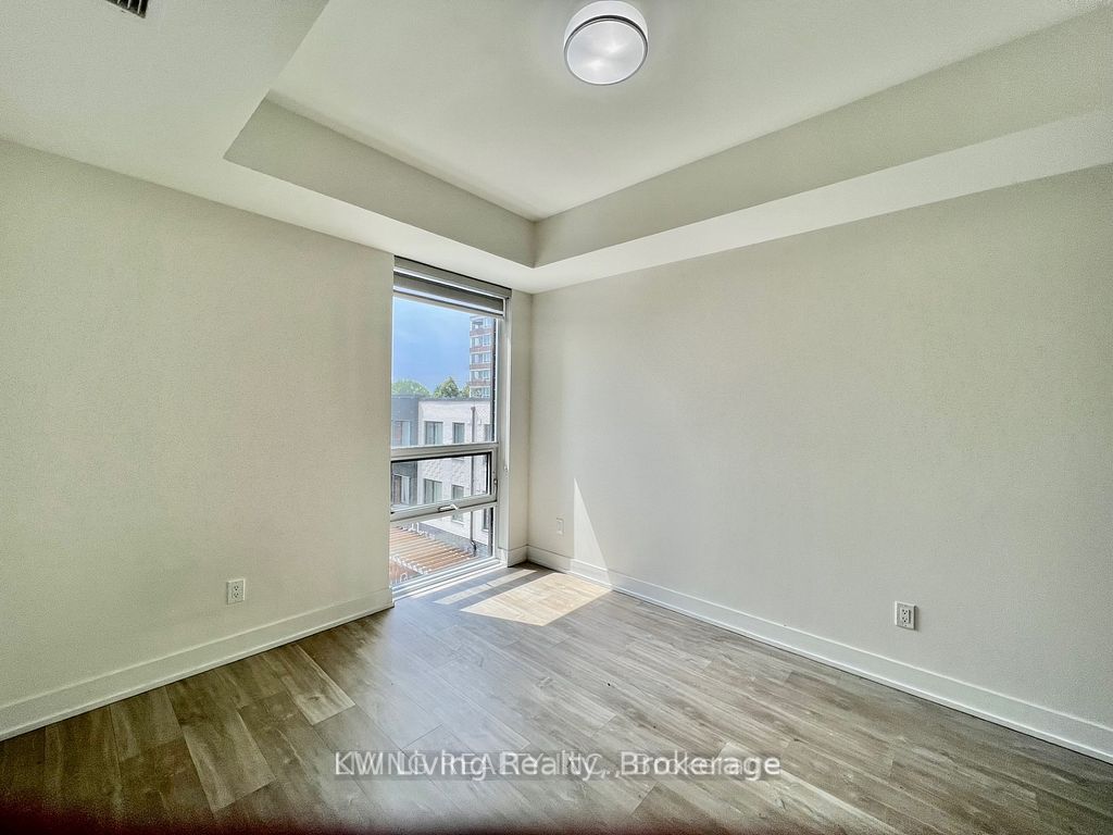 80 Vanauley Street 302 Property Photo 1