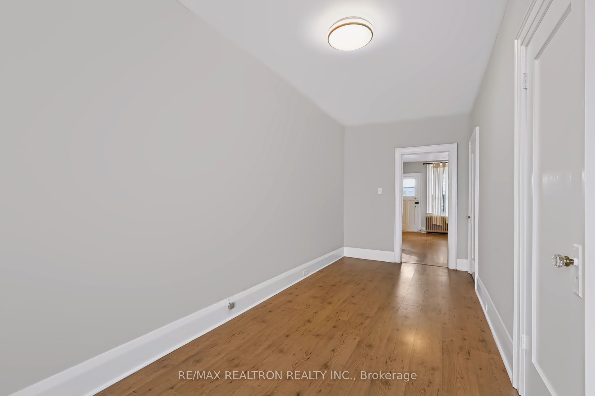 3232 Yonge Street 3 Property Photo 8