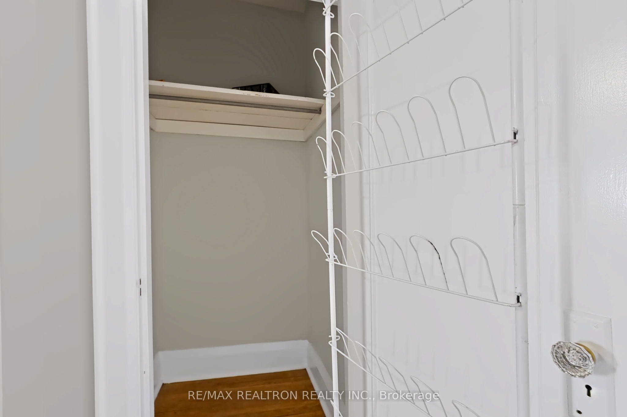 3232 Yonge Street 3 Property Photo 10