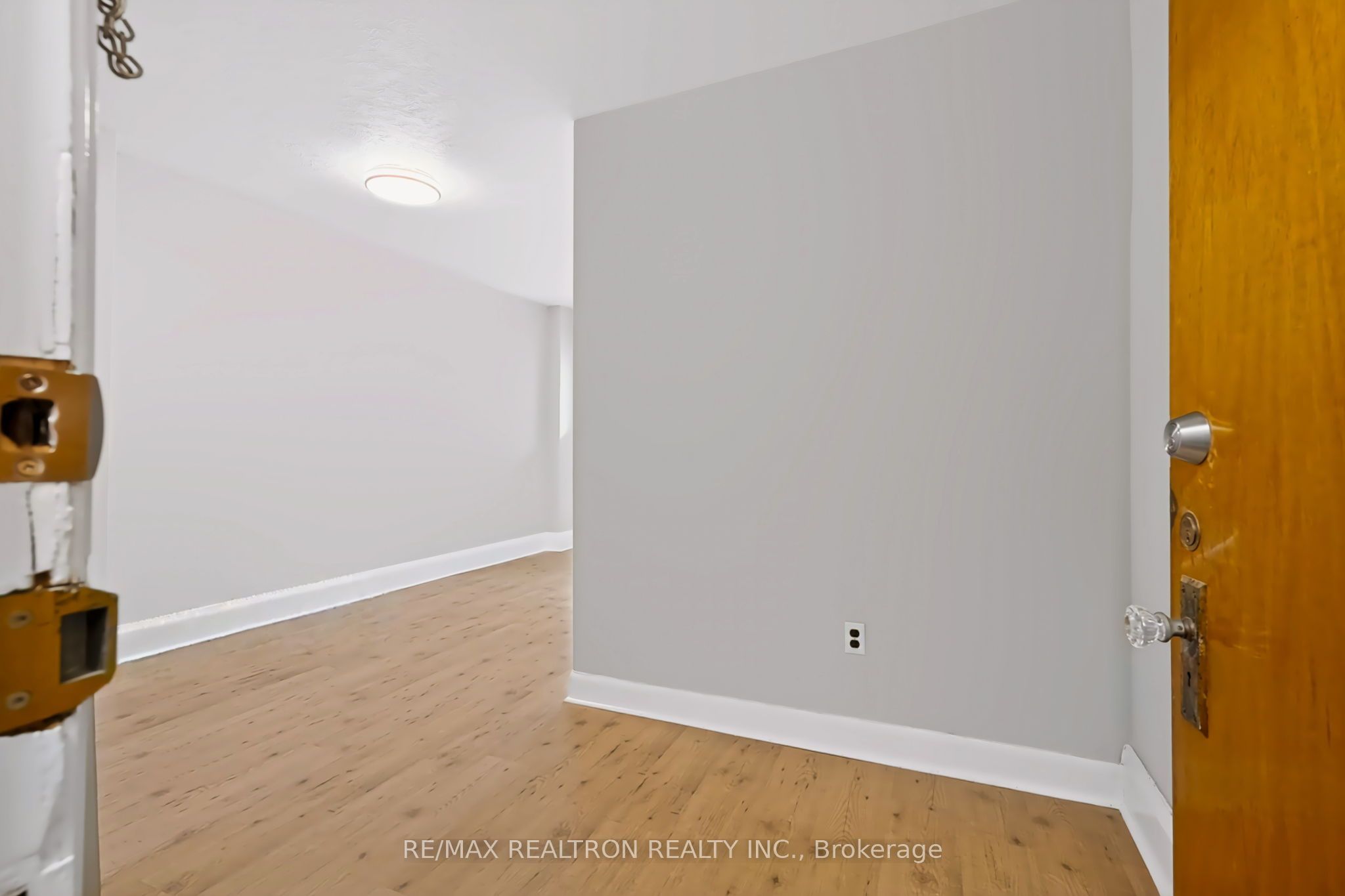 3232 Yonge Street 3 Property Photo 15