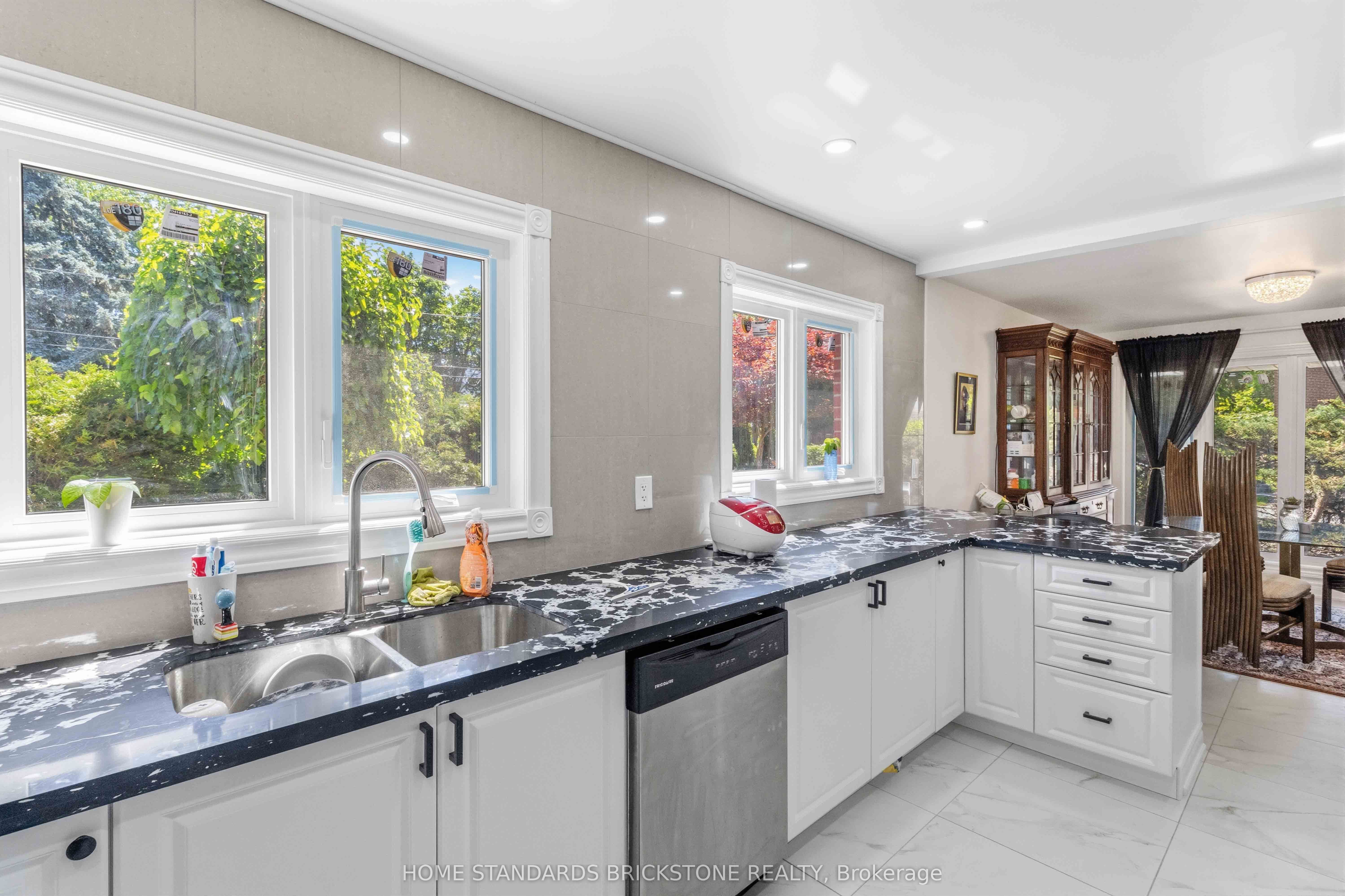 220 Torresdale Avenue Main Property Photo 8