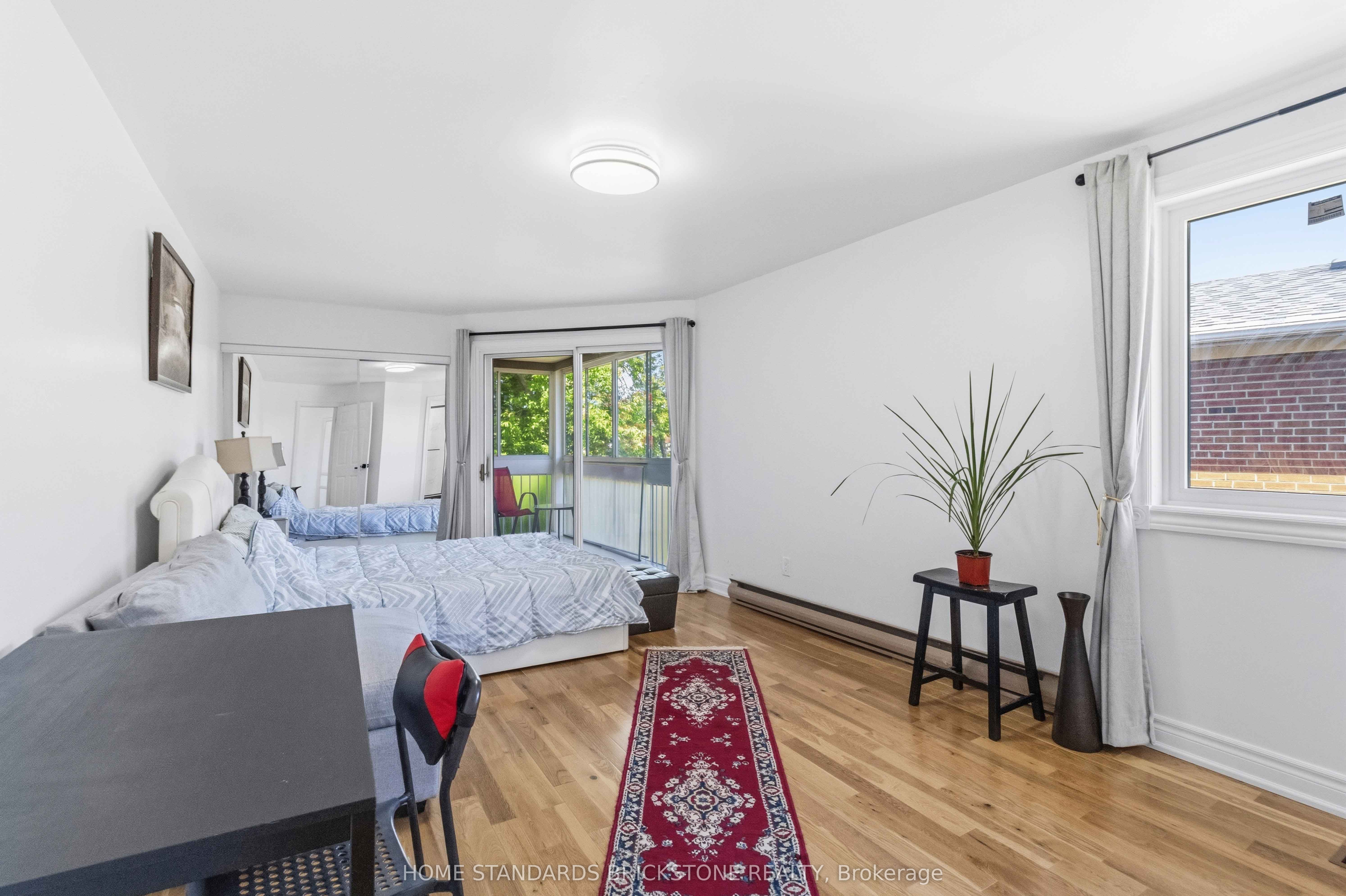 220 Torresdale Avenue Main Property Photo 14