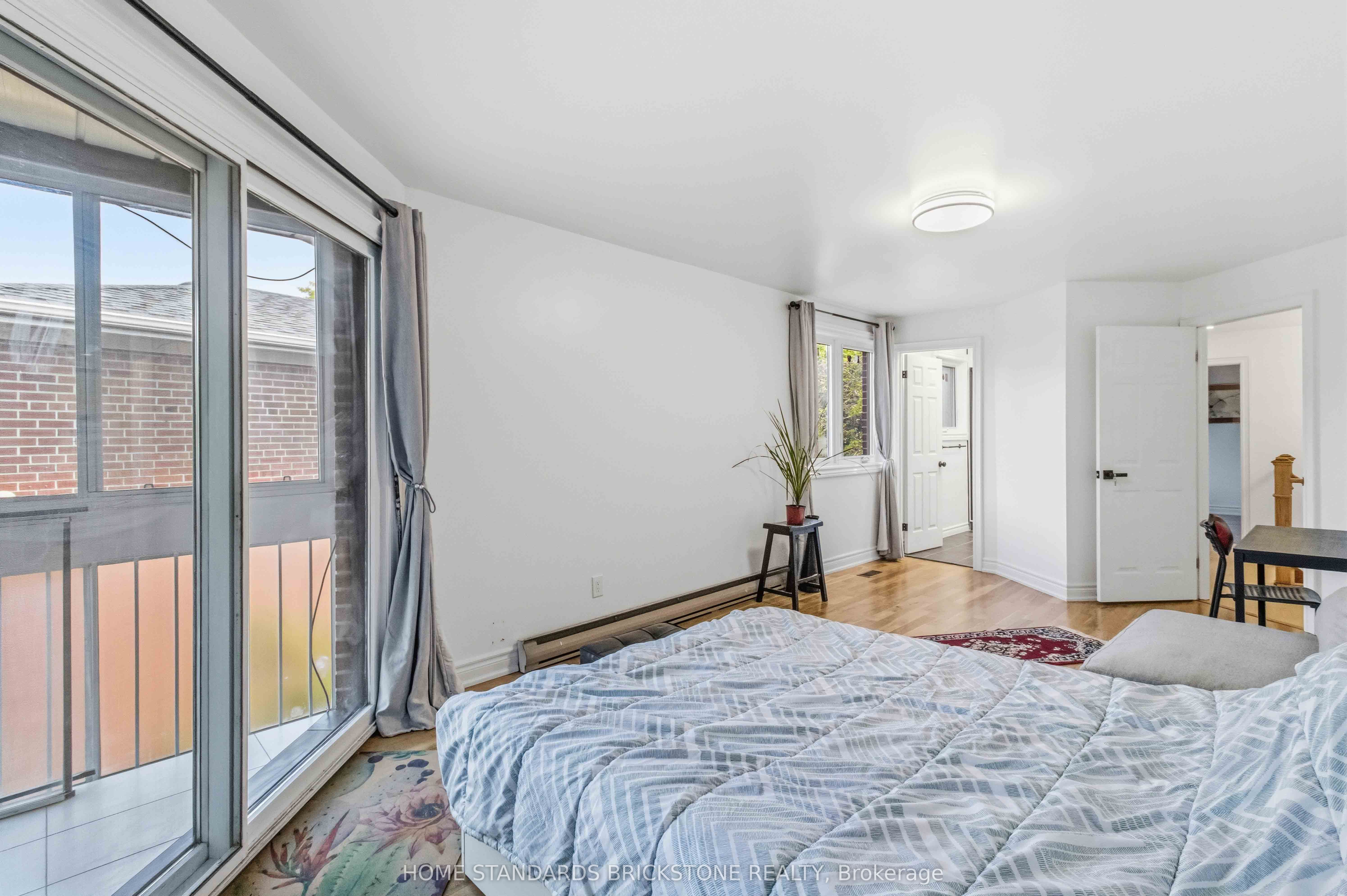 220 Torresdale Avenue Main Property Photo 15