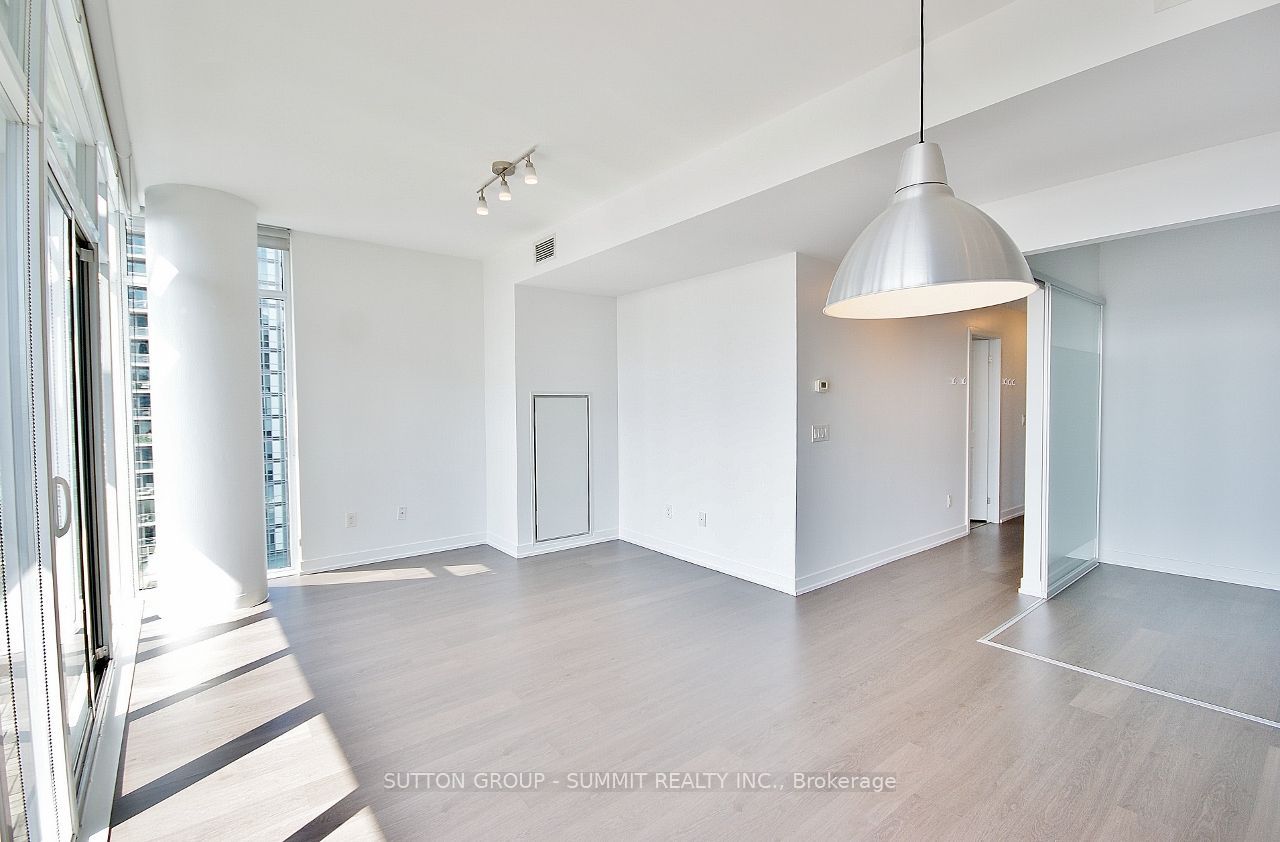 105 George Street 1510 Property Photo 23