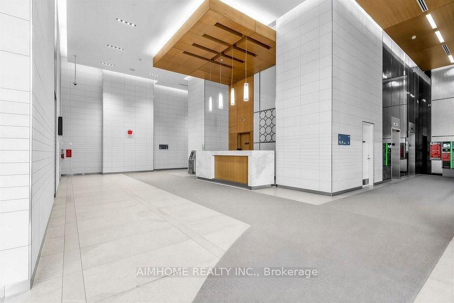 4789 Yonge Street 306 Property Photo 5