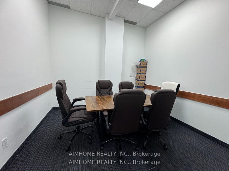 4789 Yonge Street 306 Property Photo 7