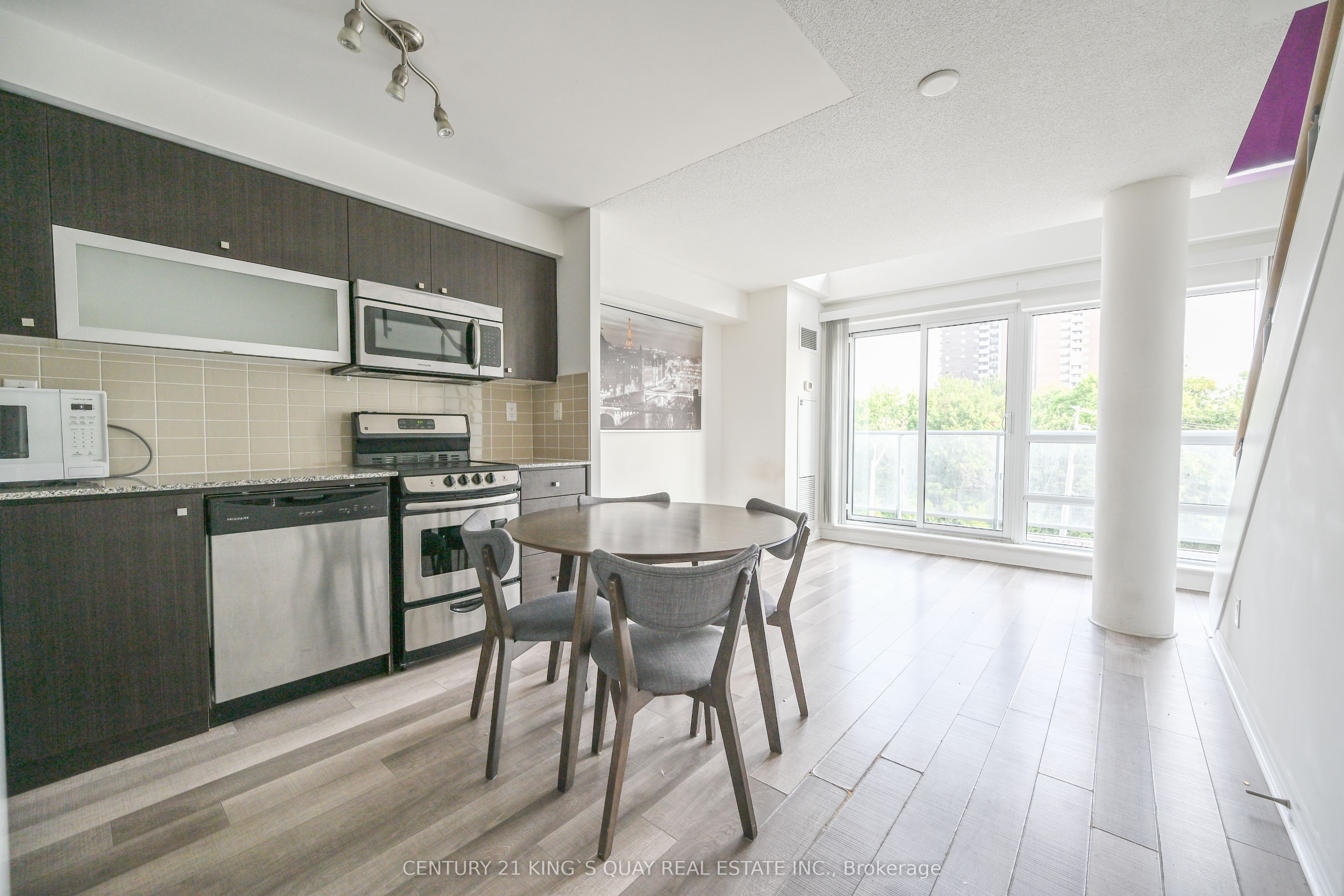 2015 Sheppard Avenue E 312 Property Photo 1