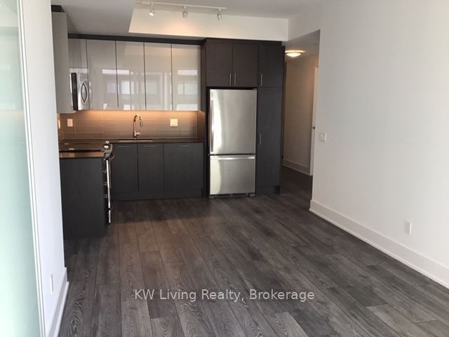 403 Church Street 1108 Property Photo 5