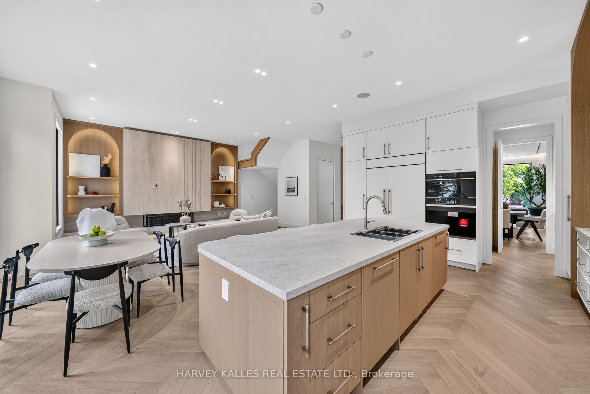 451 Cranbrooke Avenue Property Photo 11