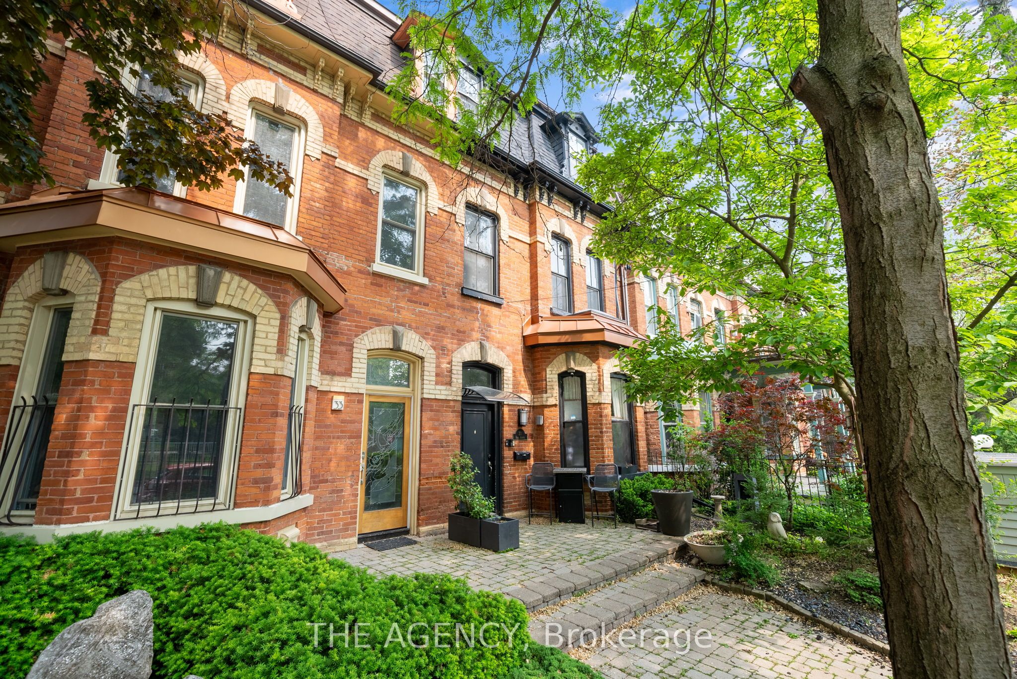 31 Rose Avenue Property Photo 1