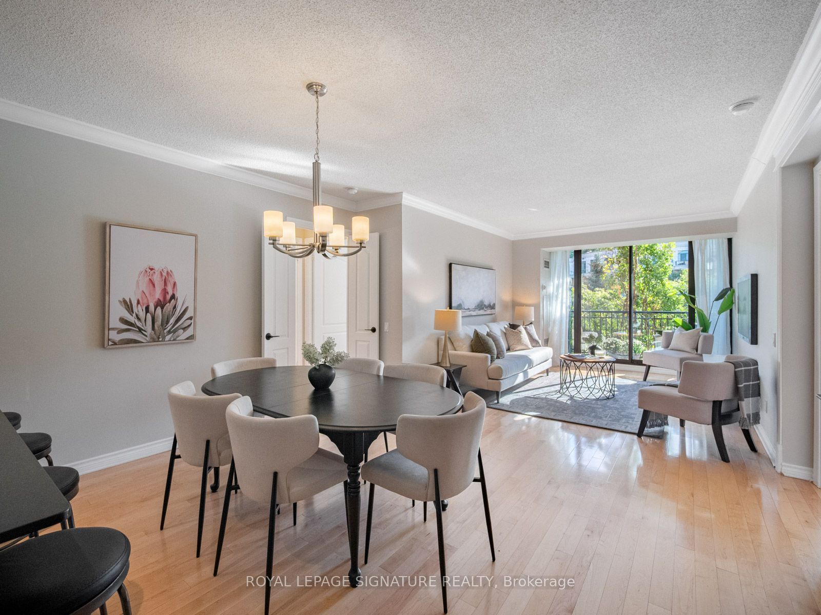 18 William Carson Crescent 612 Property Photo 1