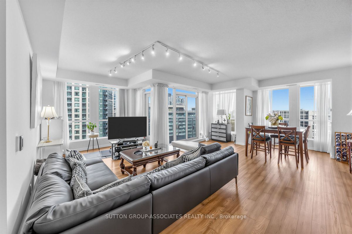 628 Fleet Street 1603 Property Photo 5