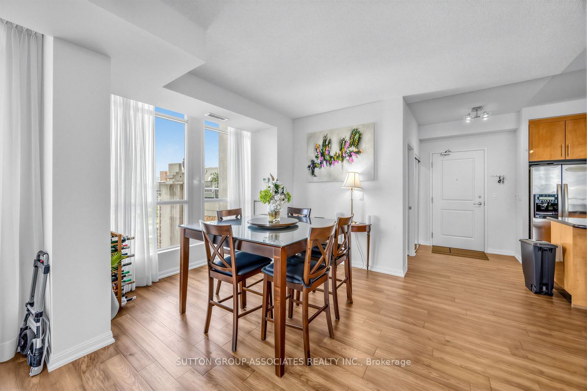 628 Fleet Street 1603 Property Photo 10