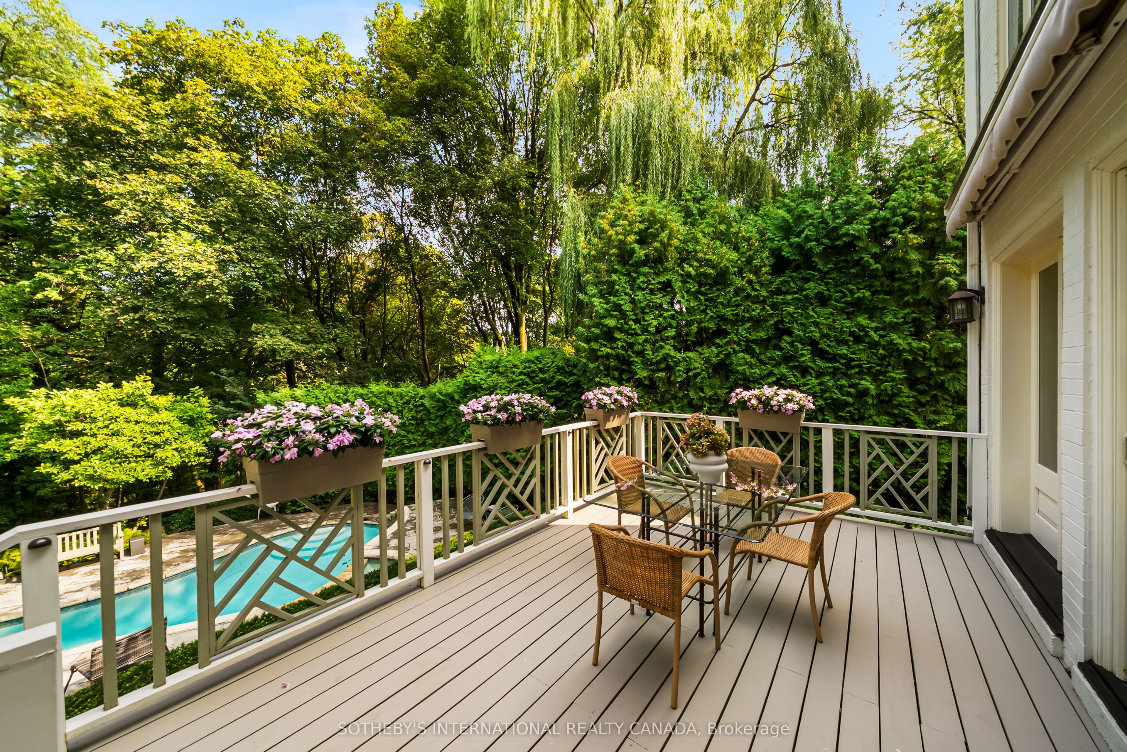 12 Forest Glen Crescent Property Photo 45