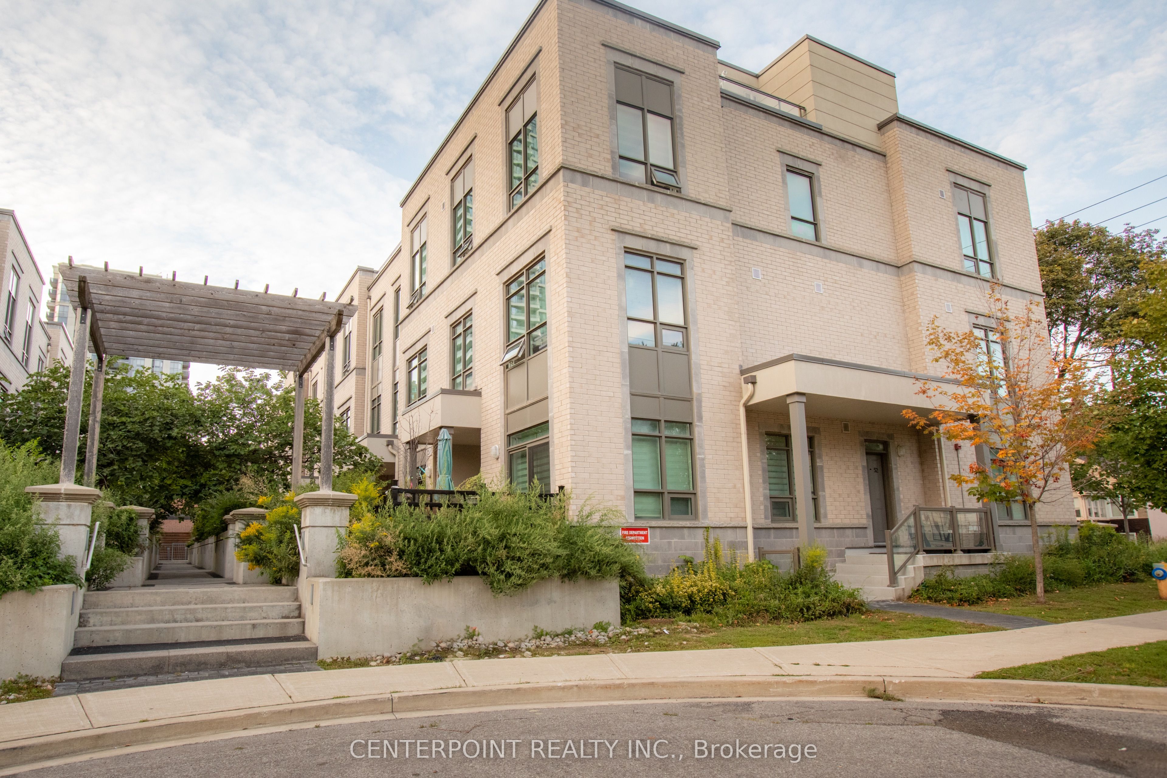 52 Holmes Avenue 9