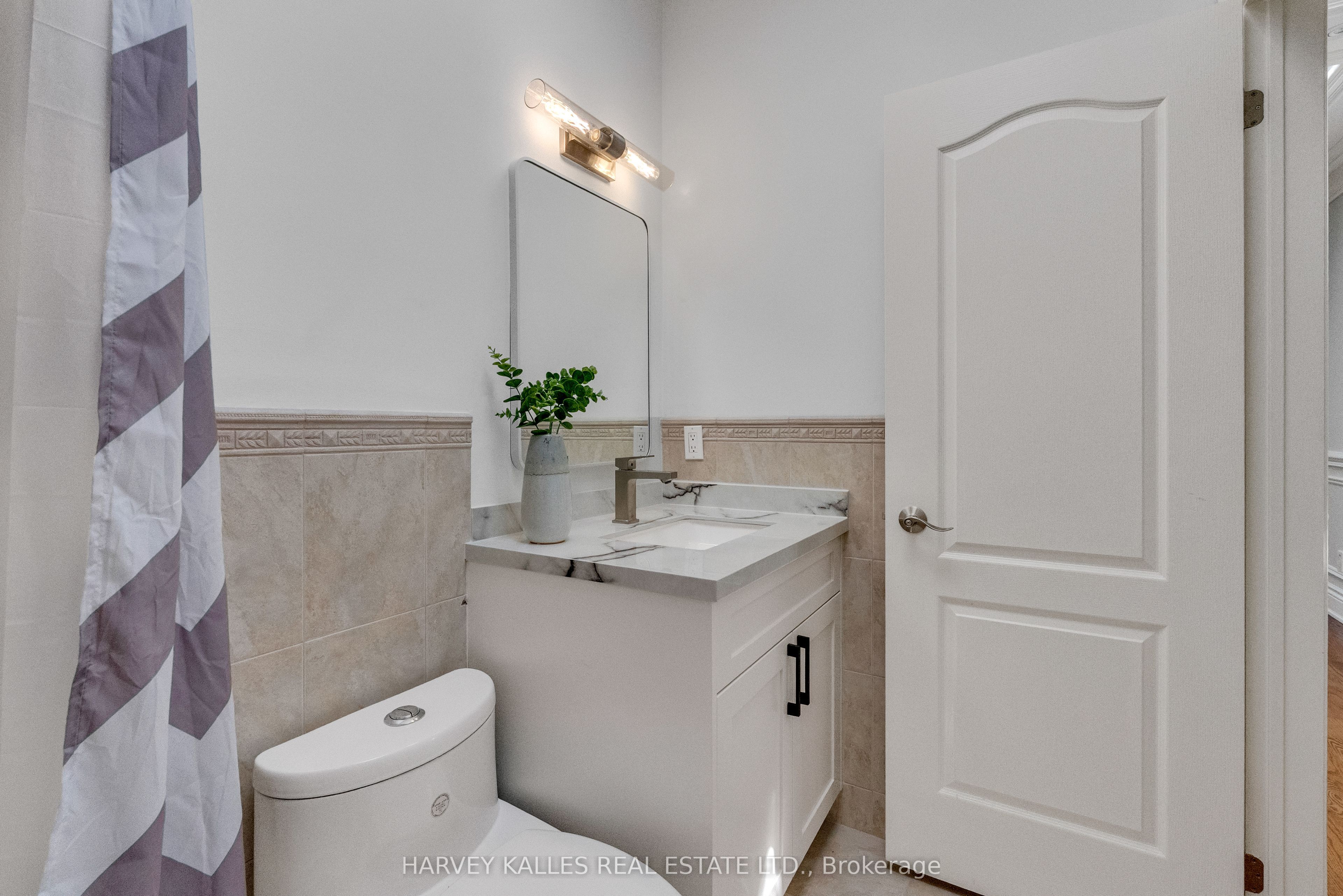 168 Roe Avenue Property Photo 12