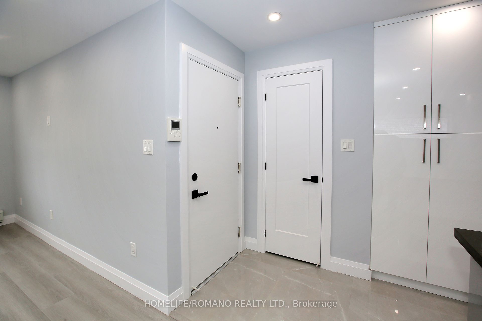 177 Robina Avenue A Property Photo 3