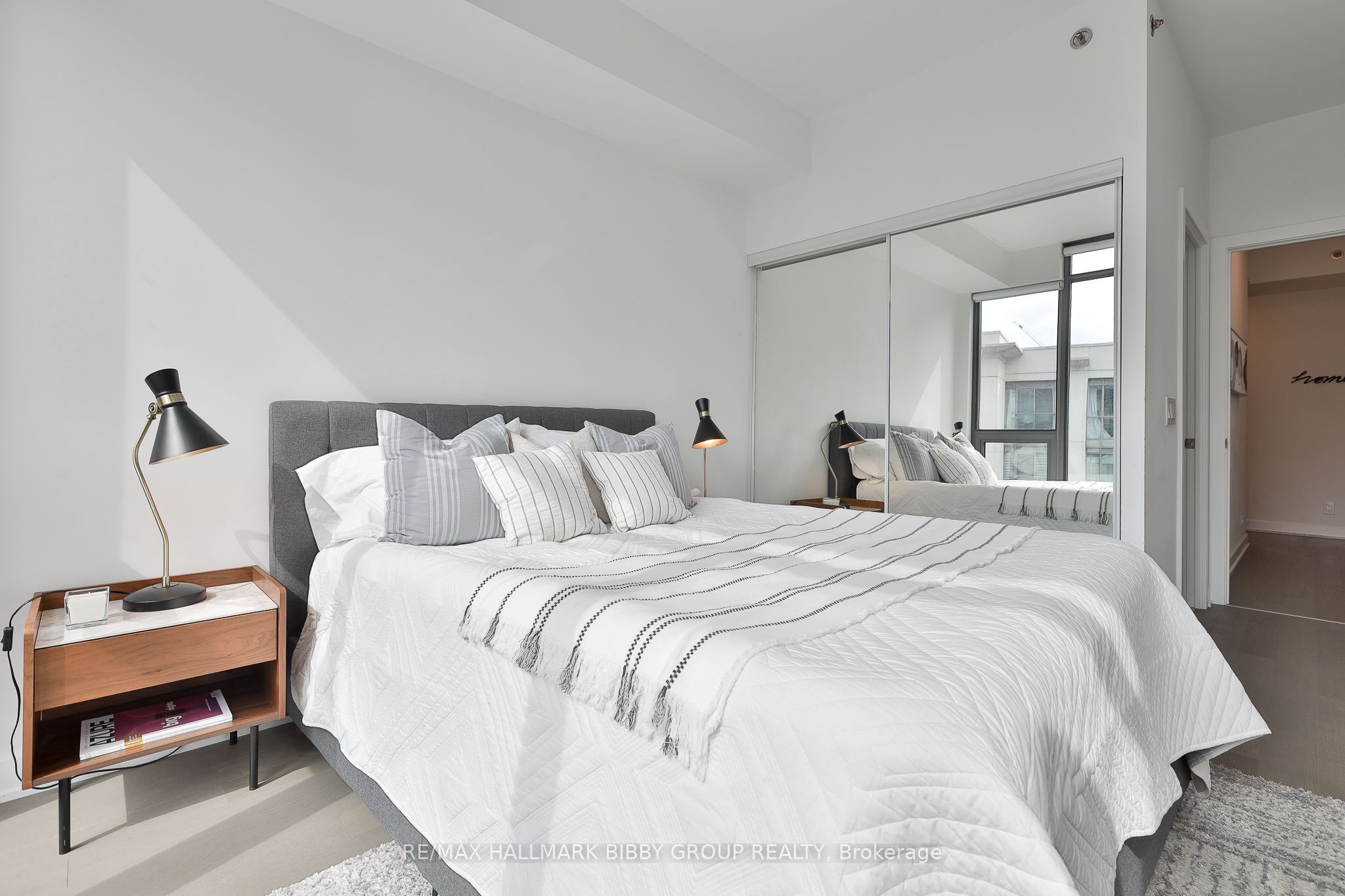 15 Beverley Street 710 Property Photo 19