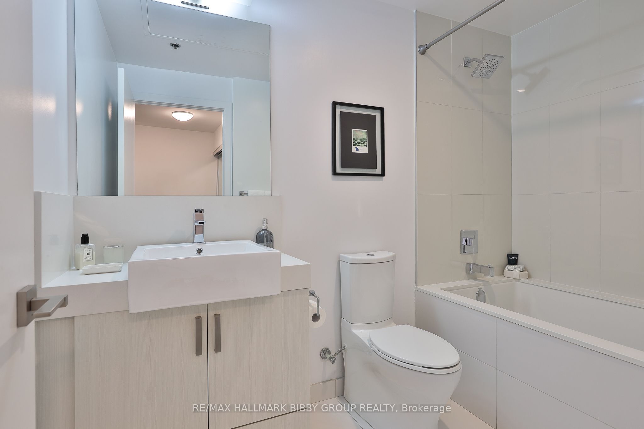 15 Beverley Street 710 Property Photo 24