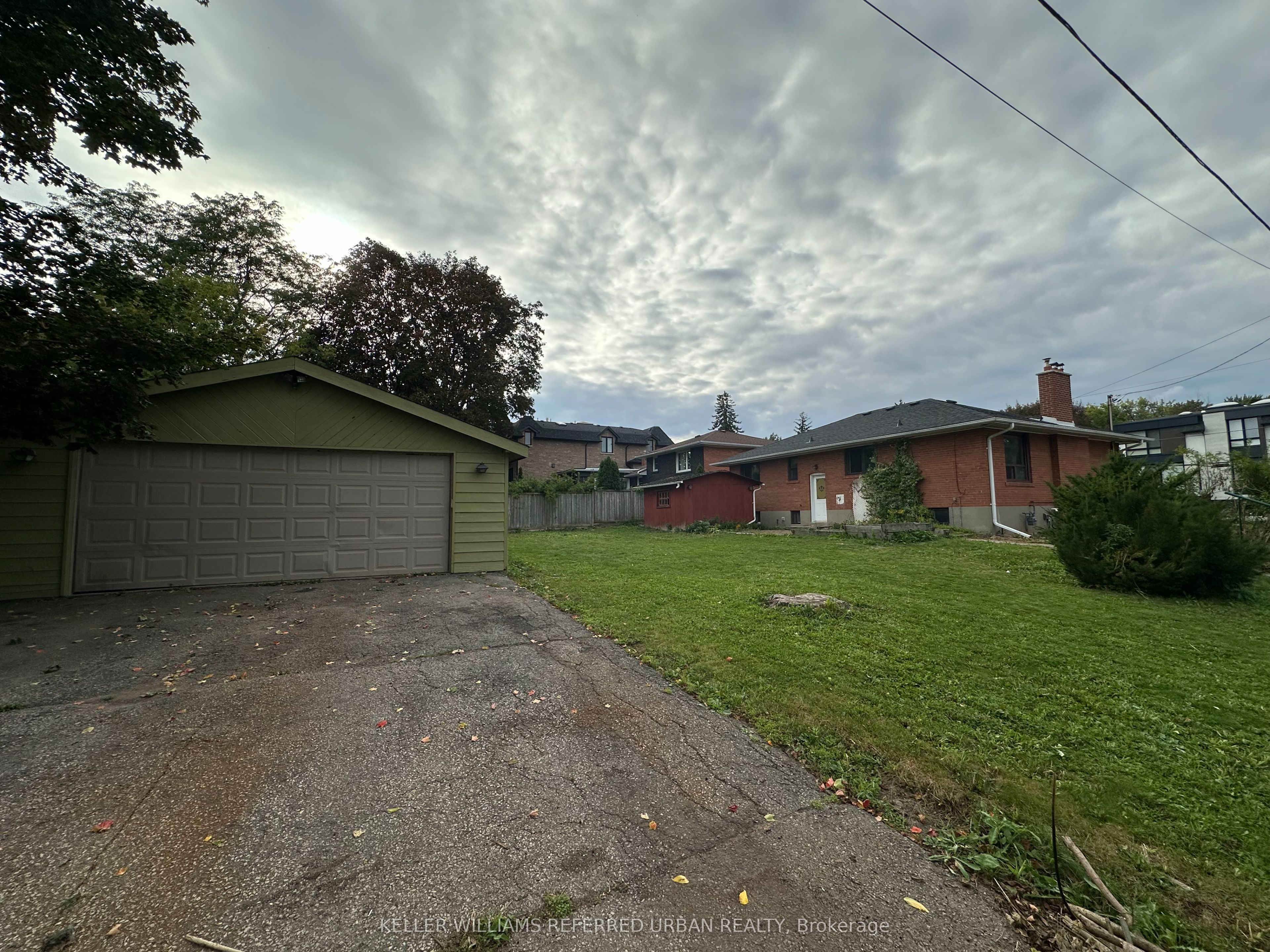 153 Newton Drive Property Photo 3
