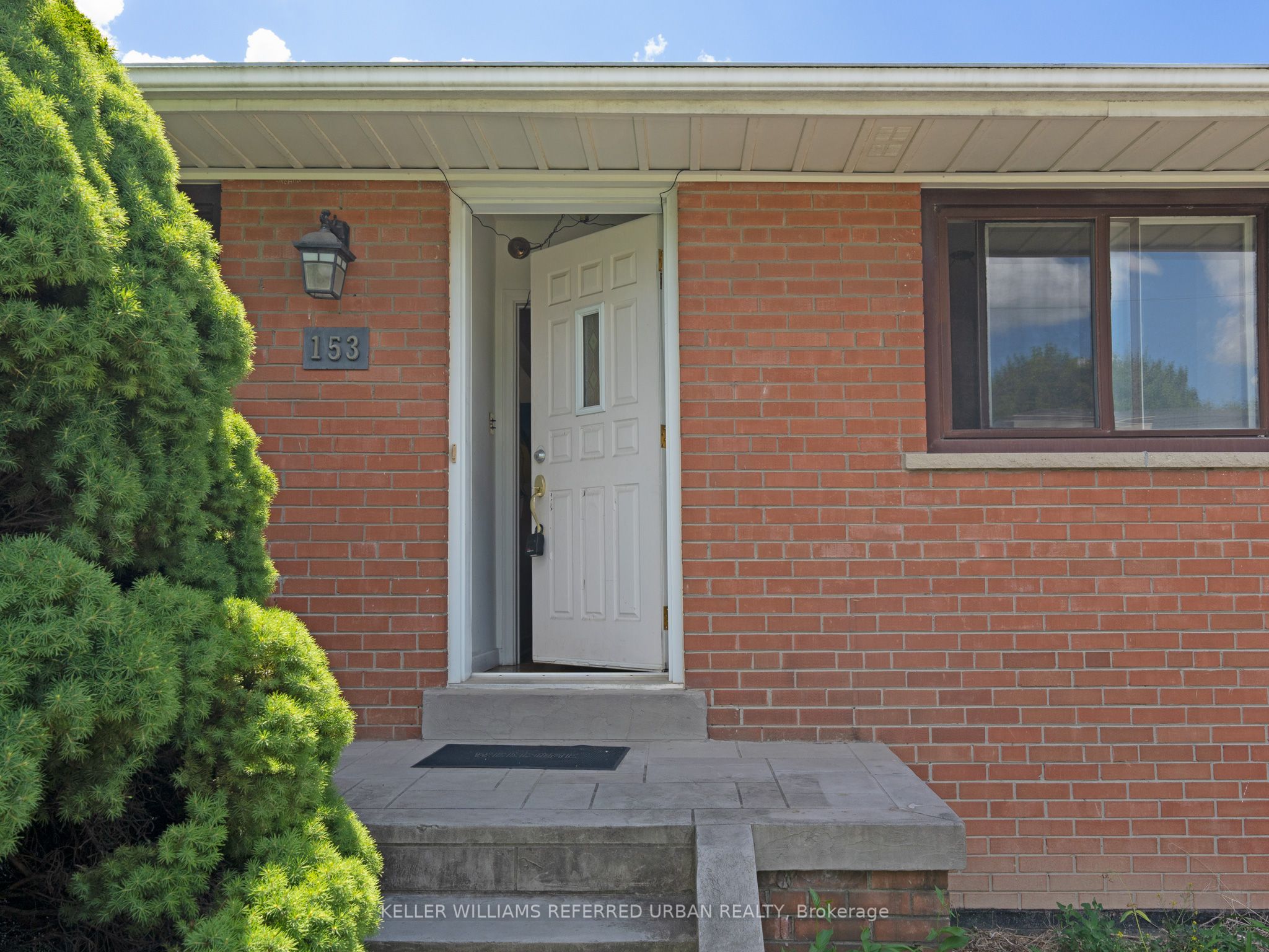 153 Newton Drive Property Photo 7