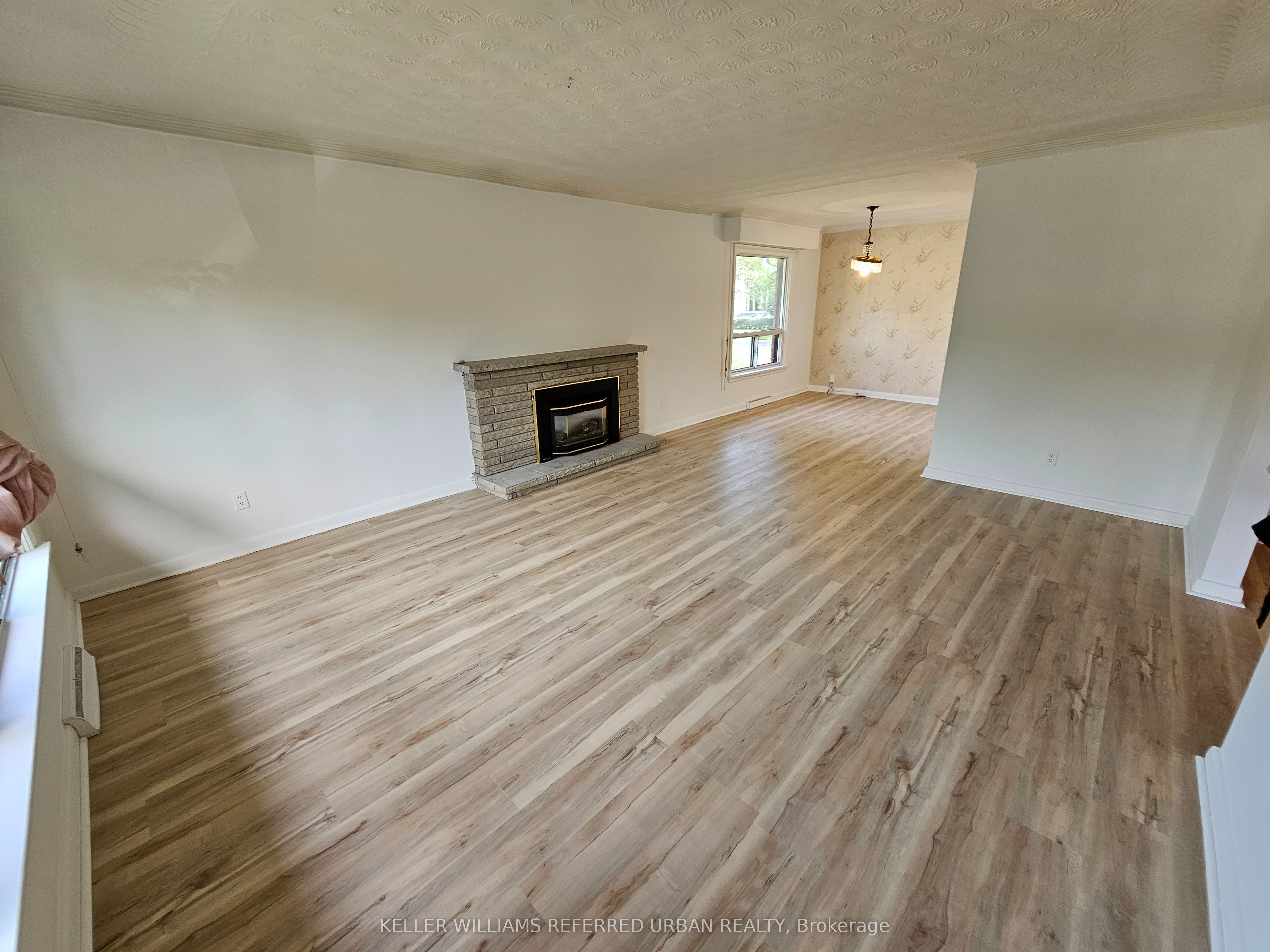 153 Newton Drive Property Photo 8