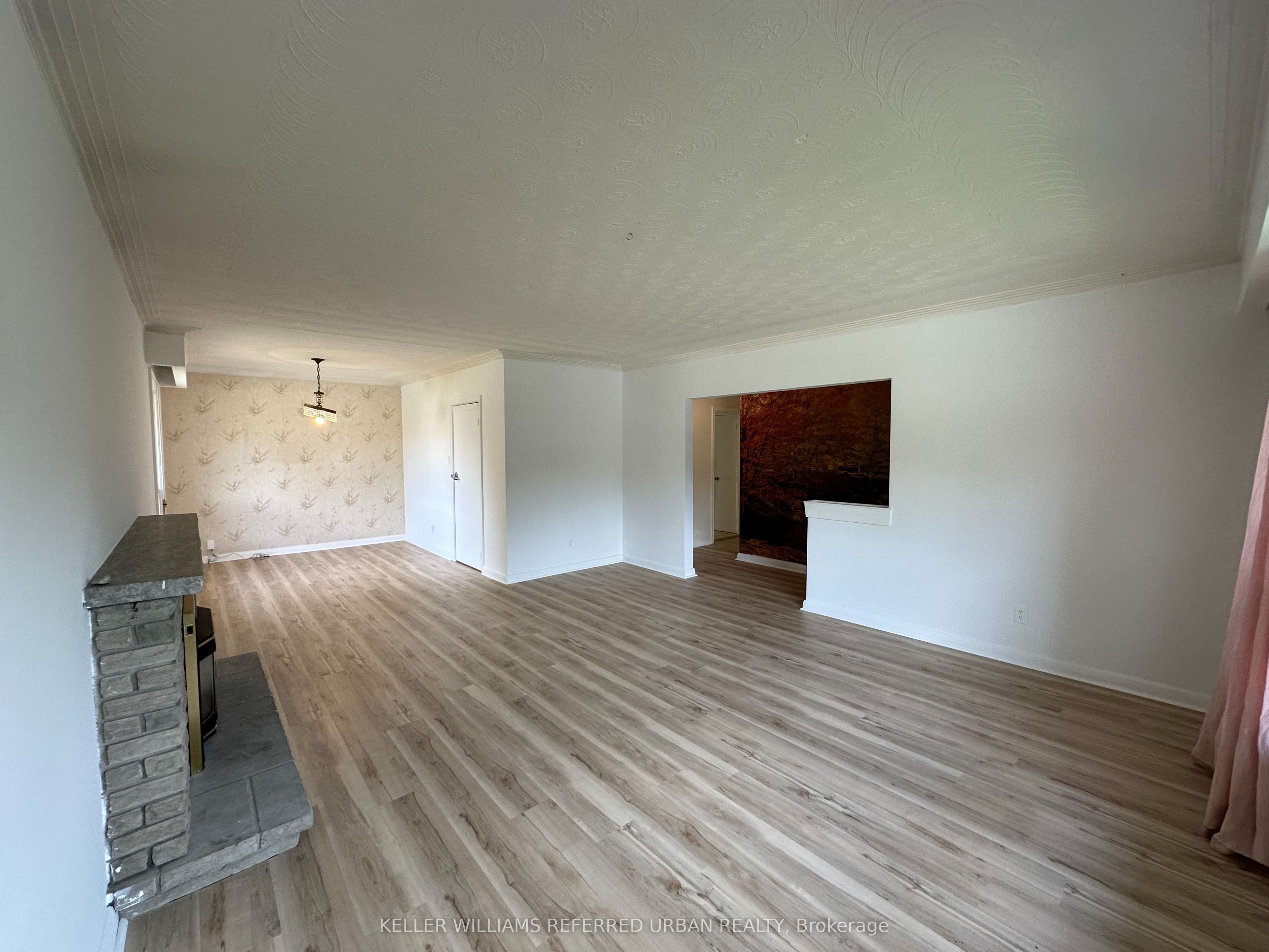 153 Newton Drive Property Photo 9
