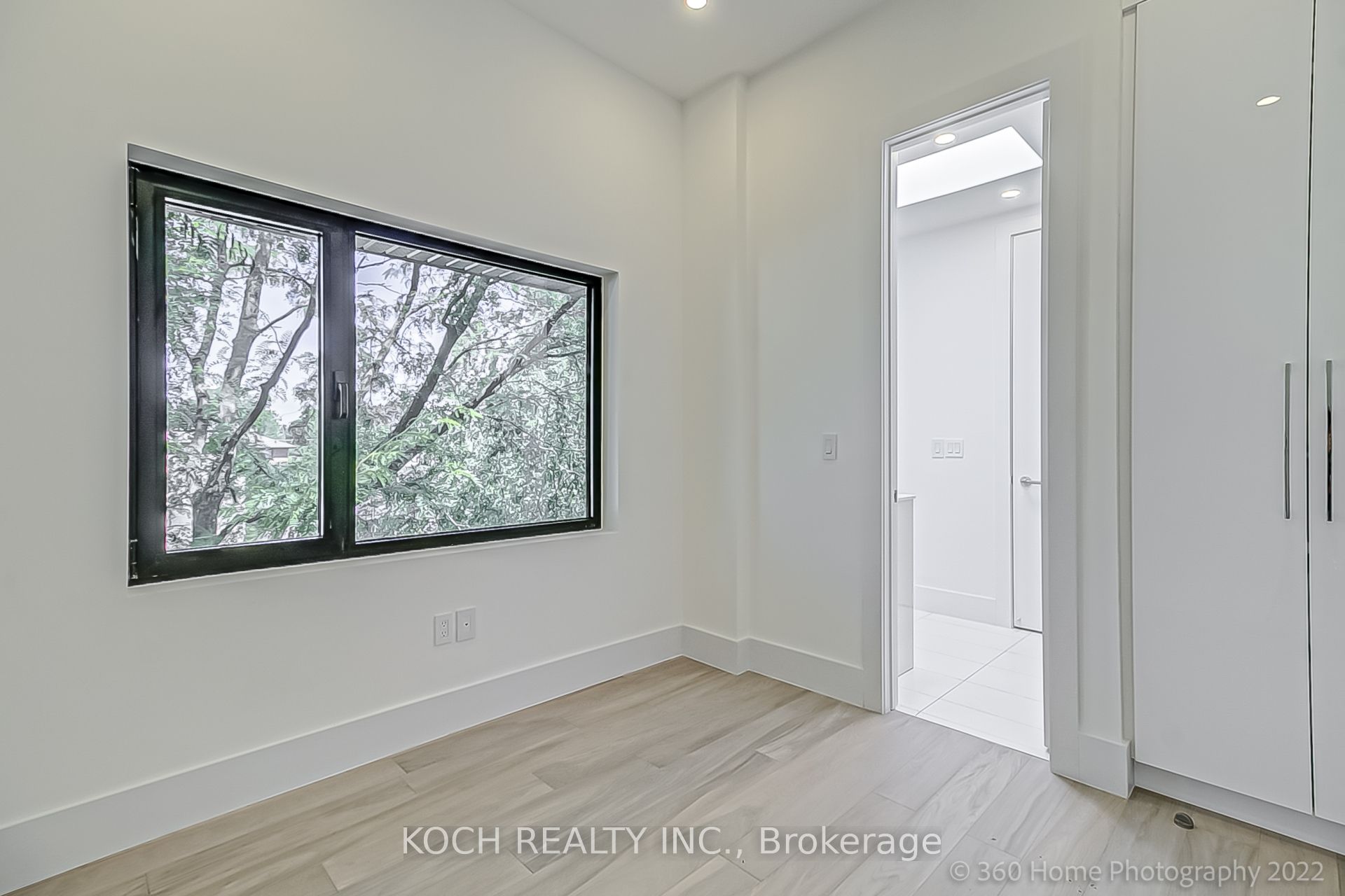 184 Falkirk Street Property Photo 15