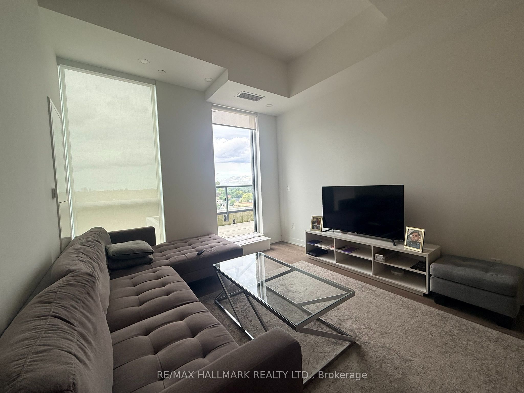181 Sheppard Avenue E 810 Property Photo 13
