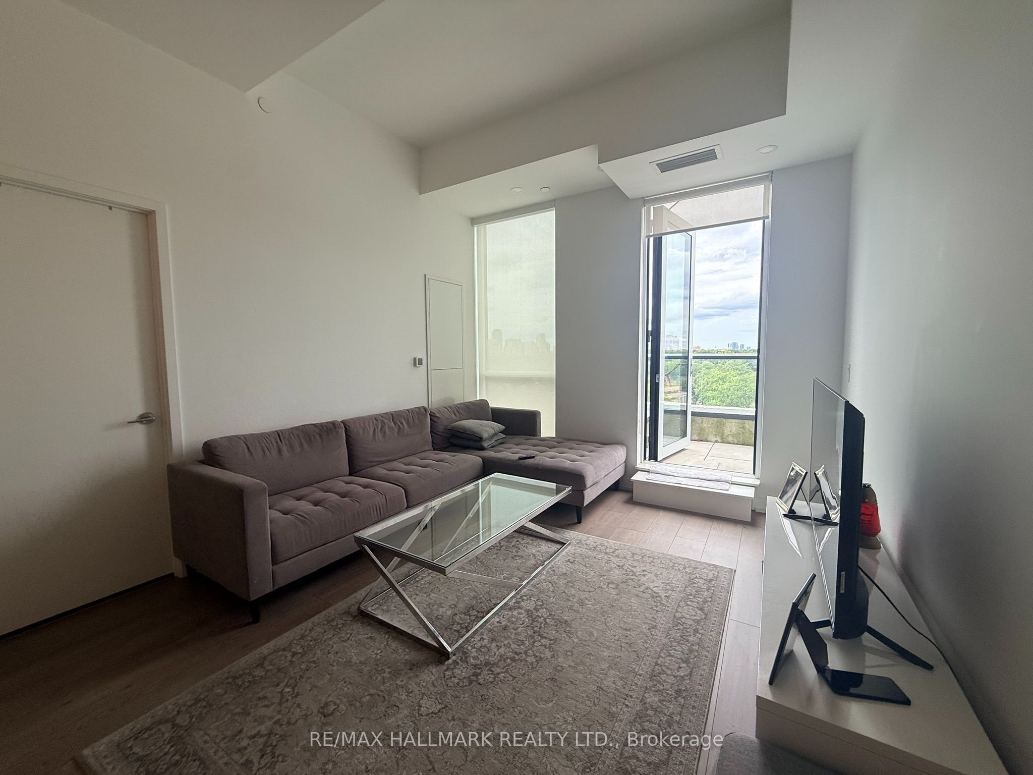 181 Sheppard Avenue E 810 Property Photo 14