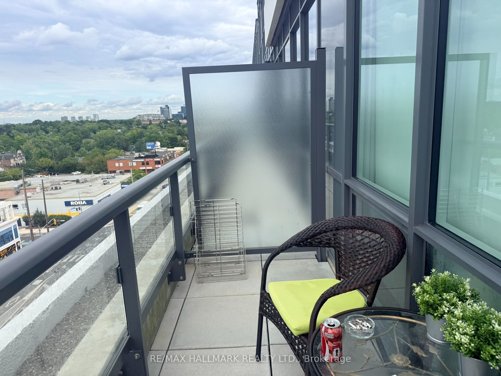181 Sheppard Avenue E 810 Property Photo 15