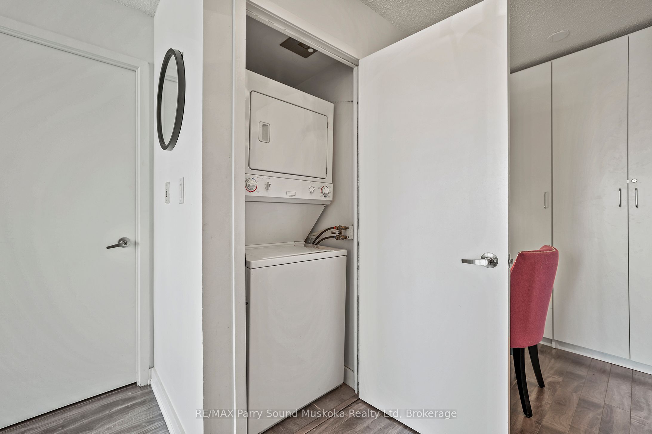 11 Brunel Court Property Photo 16