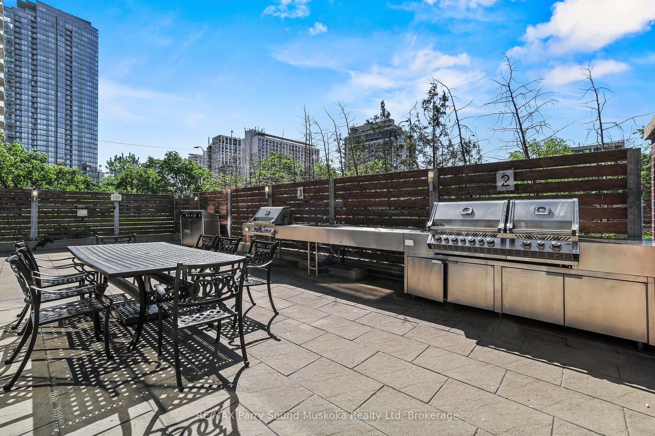 11 Brunel Court Property Photo 27