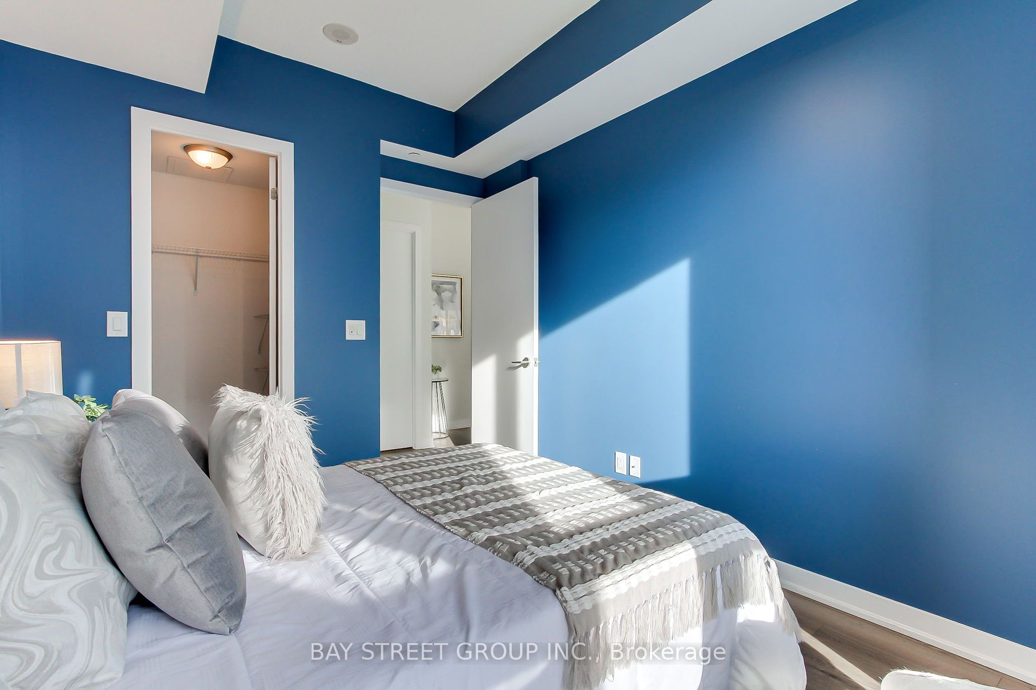 60 Berwick Avenue 1212 Property Photo 16