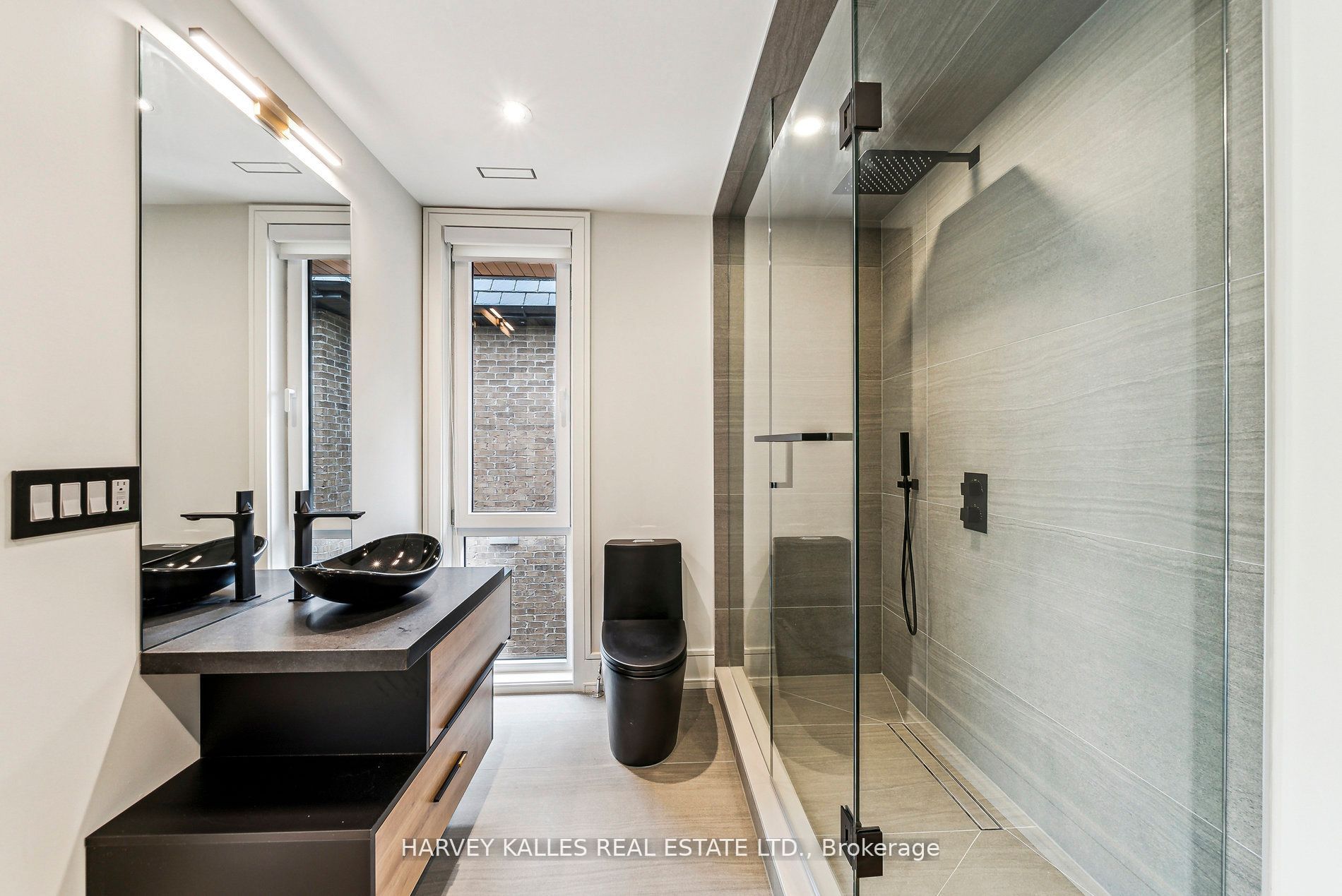 139 Newton Drive Property Photo 22
