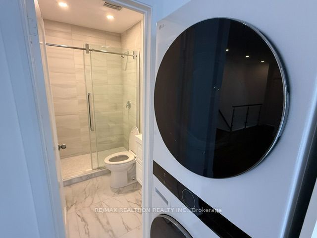 779 St Clair Avenue W Property Photo 6