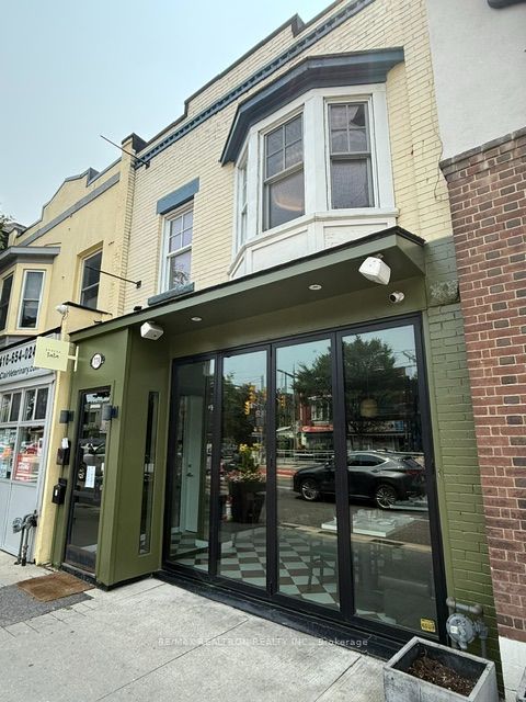 779 St Clair Avenue W Property Photo 10