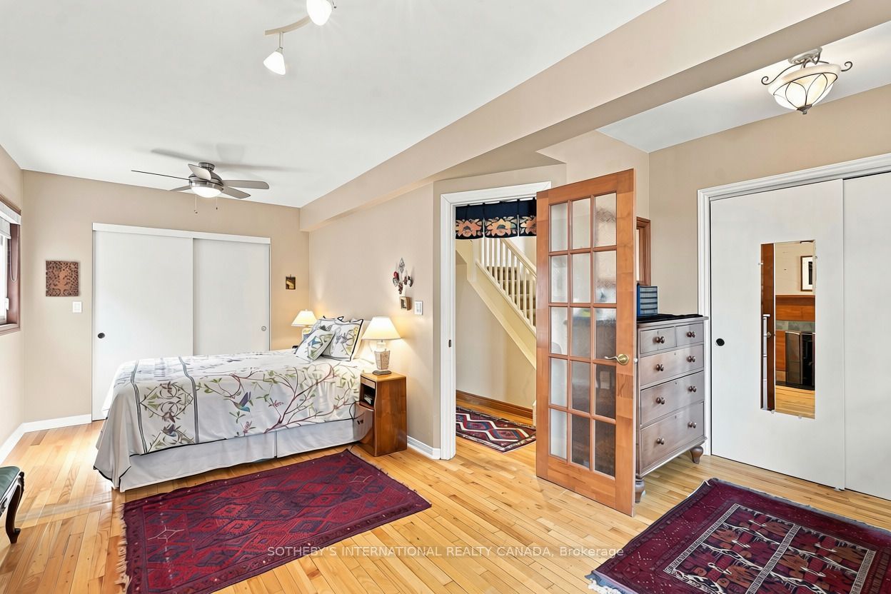 356 Howland Avenue Property Photo 11