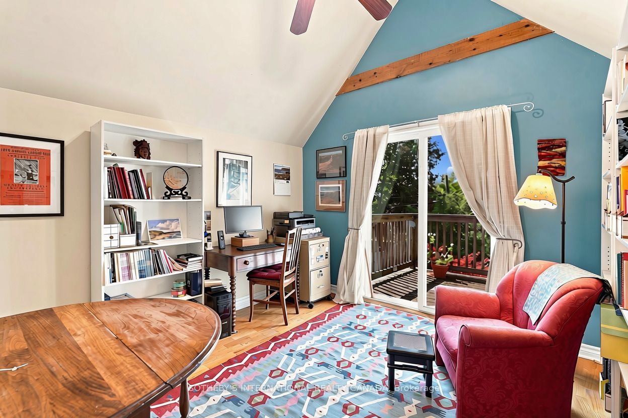 356 Howland Avenue Property Photo 13