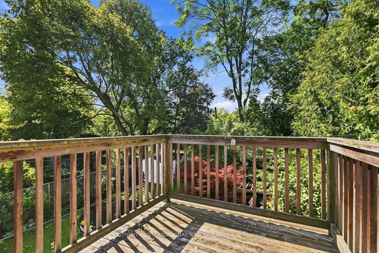 356 Howland Avenue Property Photo 14