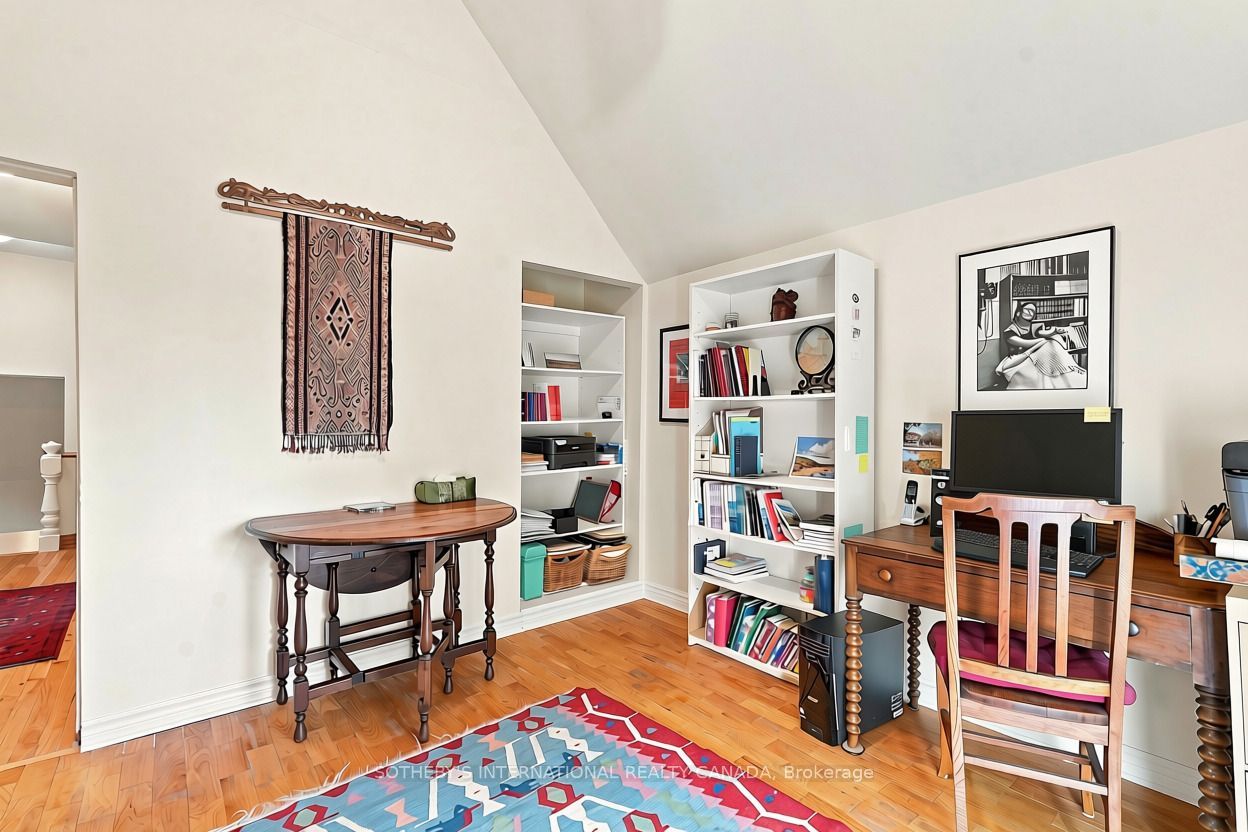356 Howland Avenue Property Photo 16