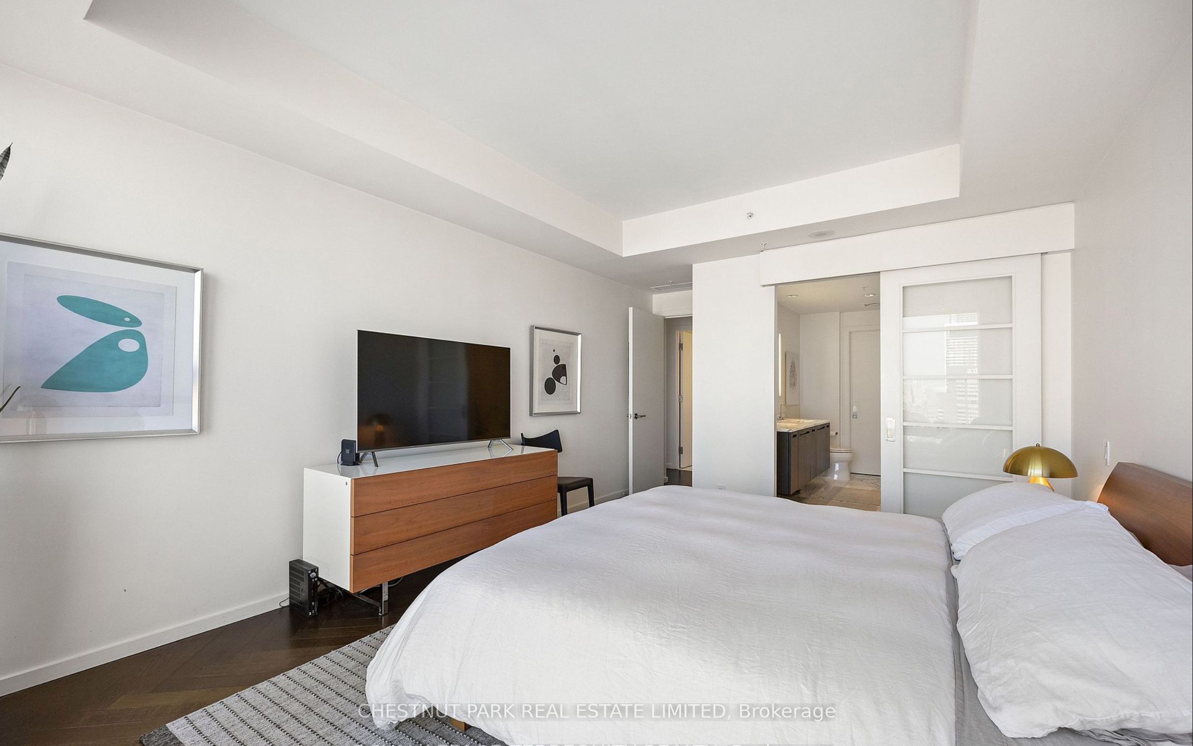 180 University Avenue 3006 Property Photo 17