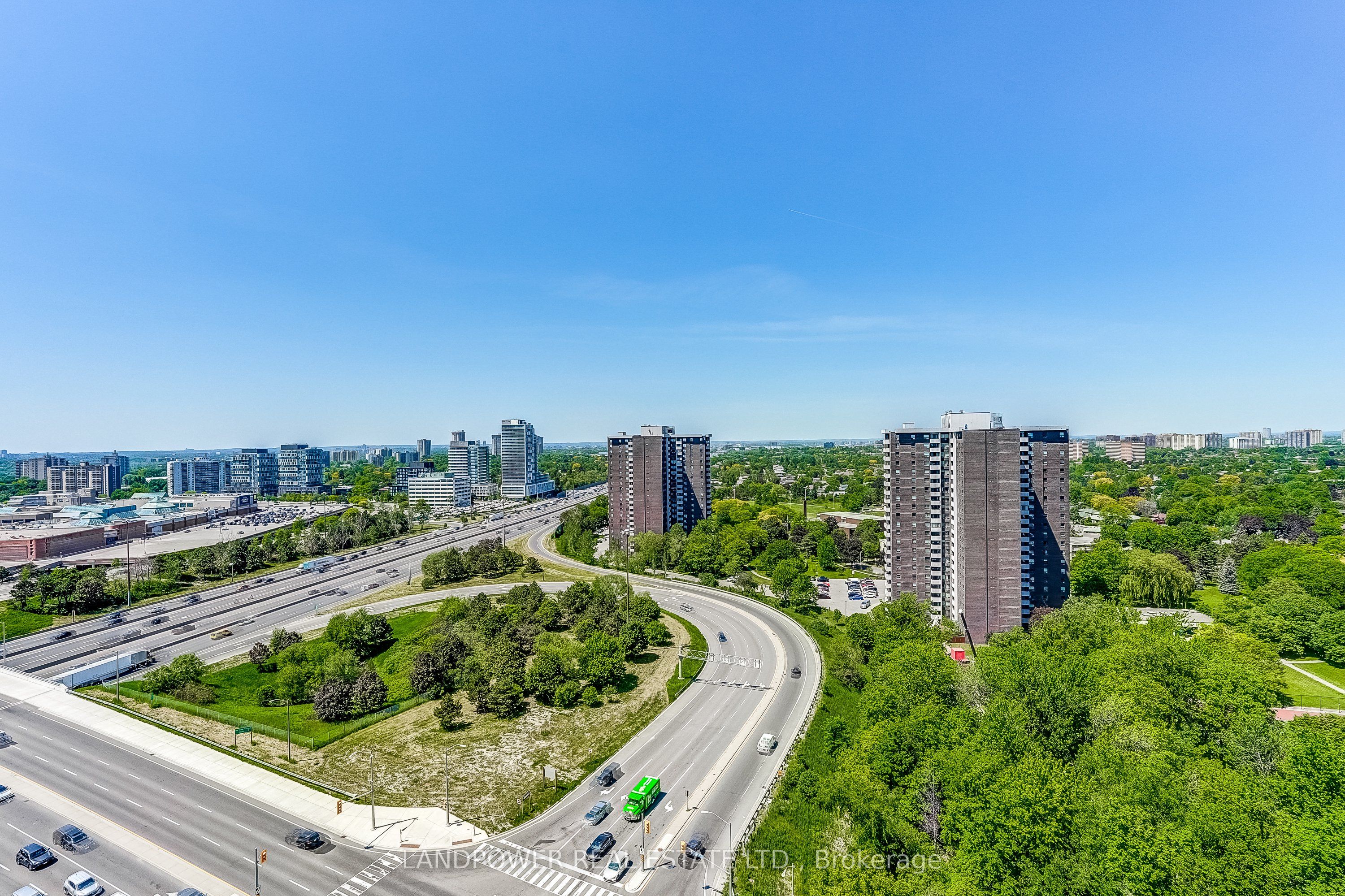 2015 Sheppard Avenue E 2006 Property Photo 25