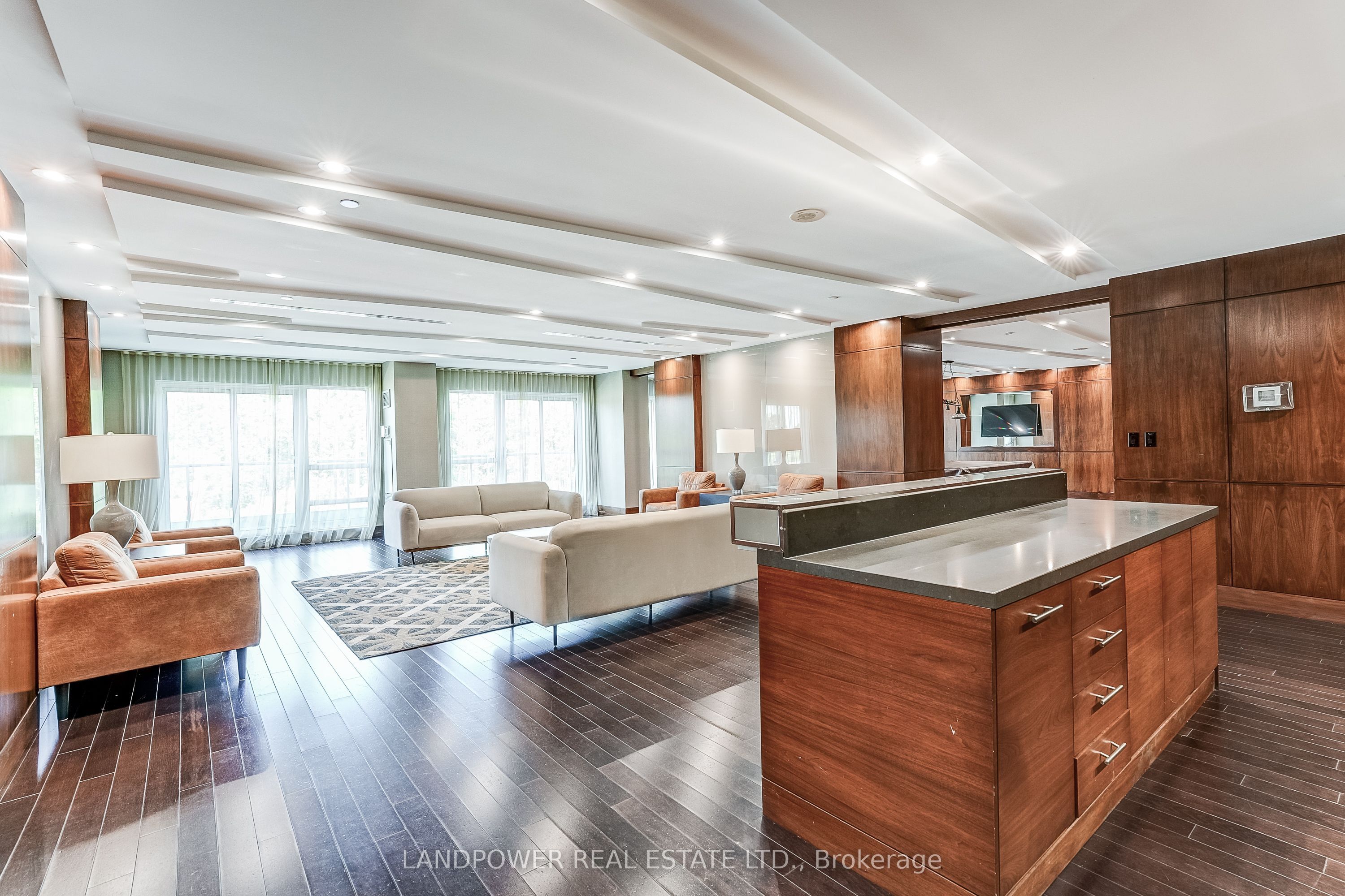 2015 Sheppard Avenue E 2006 Property Photo 27