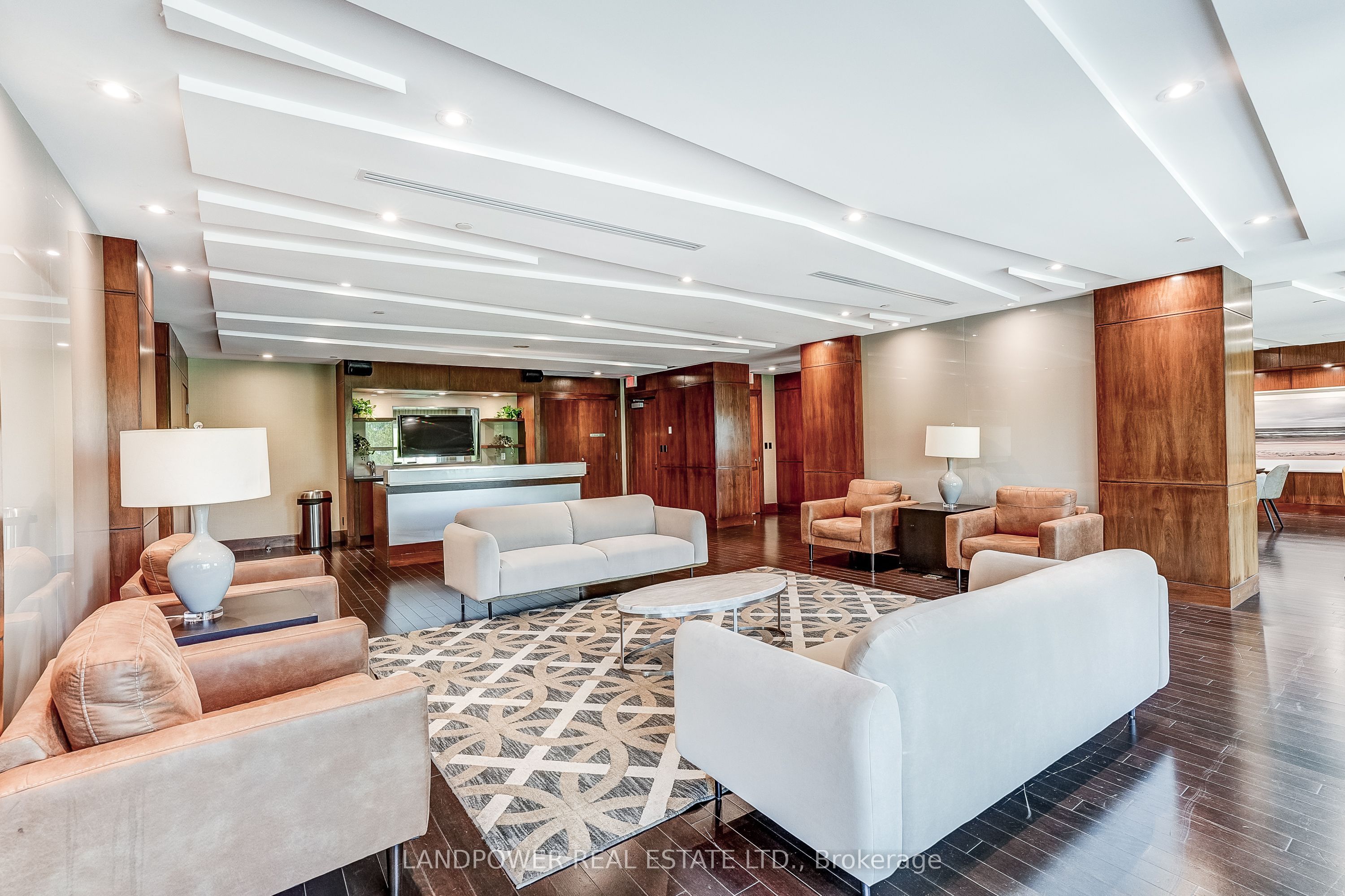 2015 Sheppard Avenue E 2006 Property Photo 28