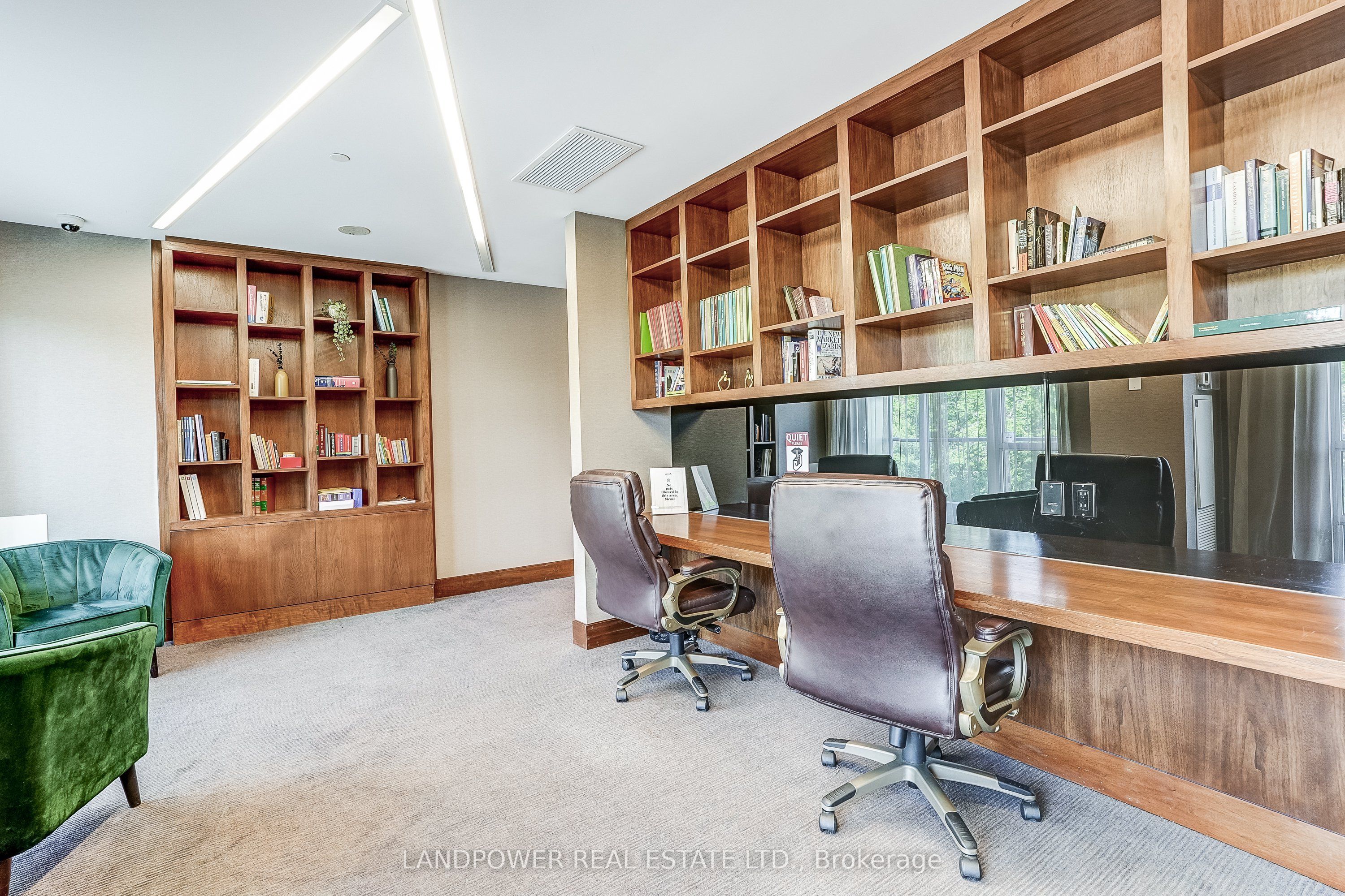 2015 Sheppard Avenue E 2006 Property Photo 34
