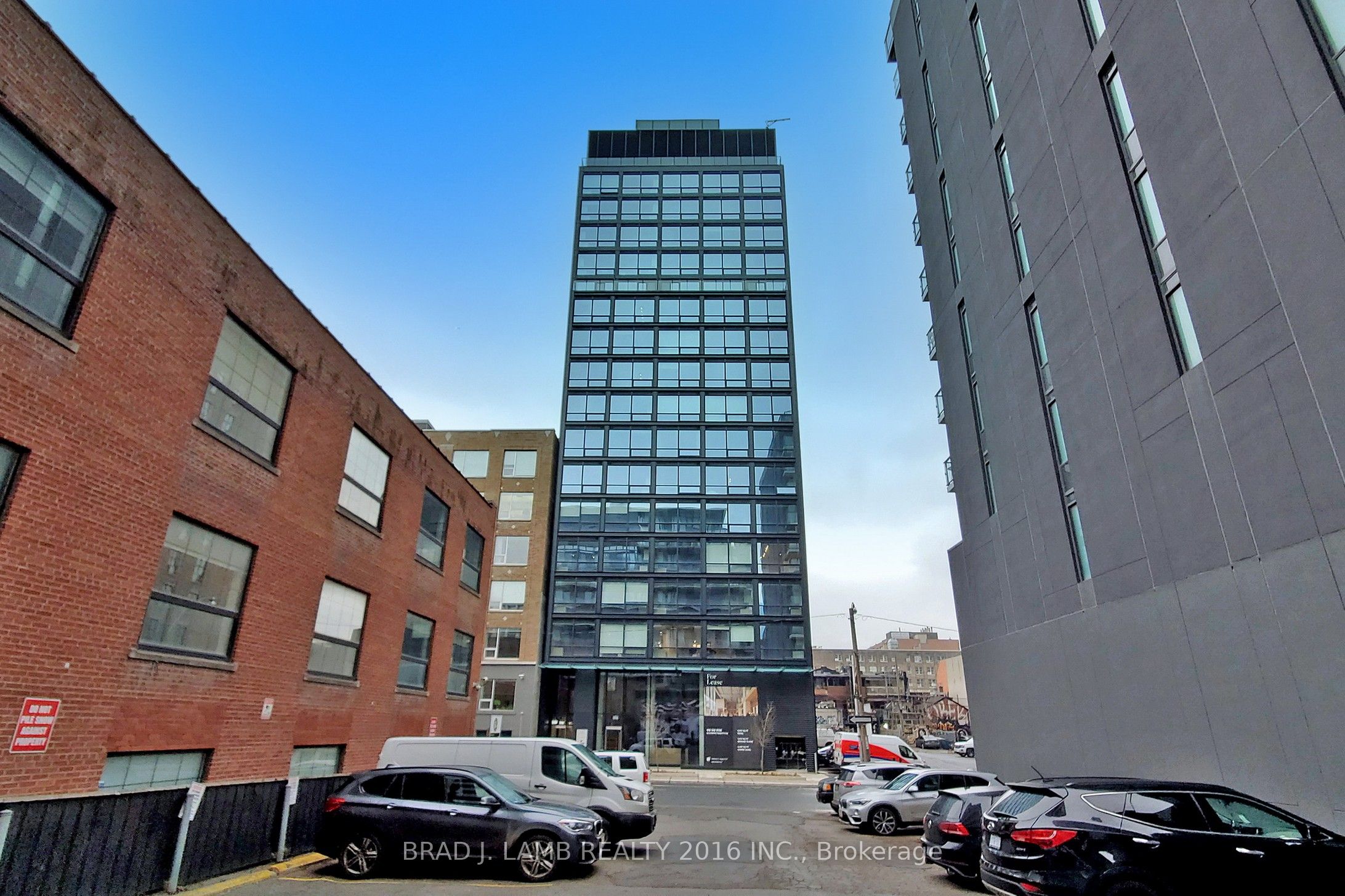458 Richmond Street W 1601 Property Photo 1